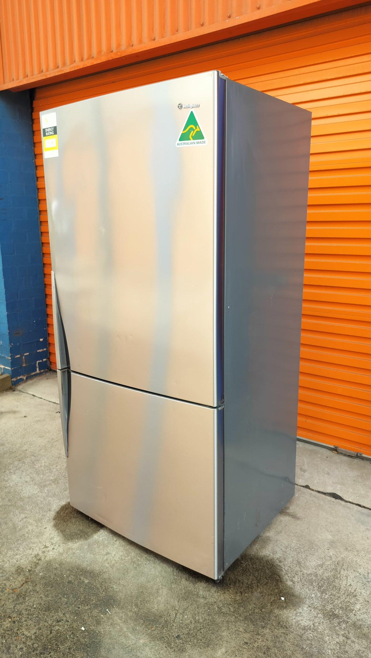 **WESTINGHOUSE 510 LITERS FRIDGE FREEZER**