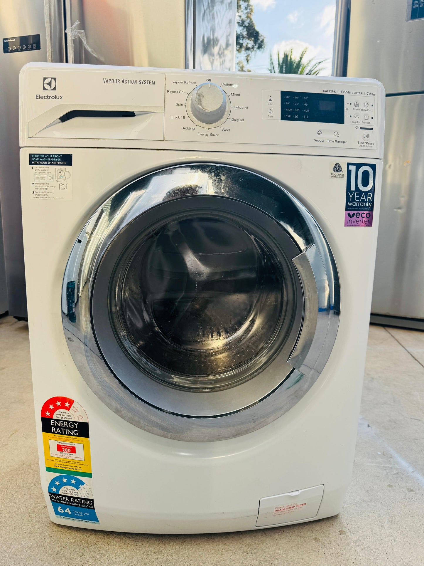 **ELECTROLUX 7.5 KGS FRONT LOADER WASHING MACHINE**