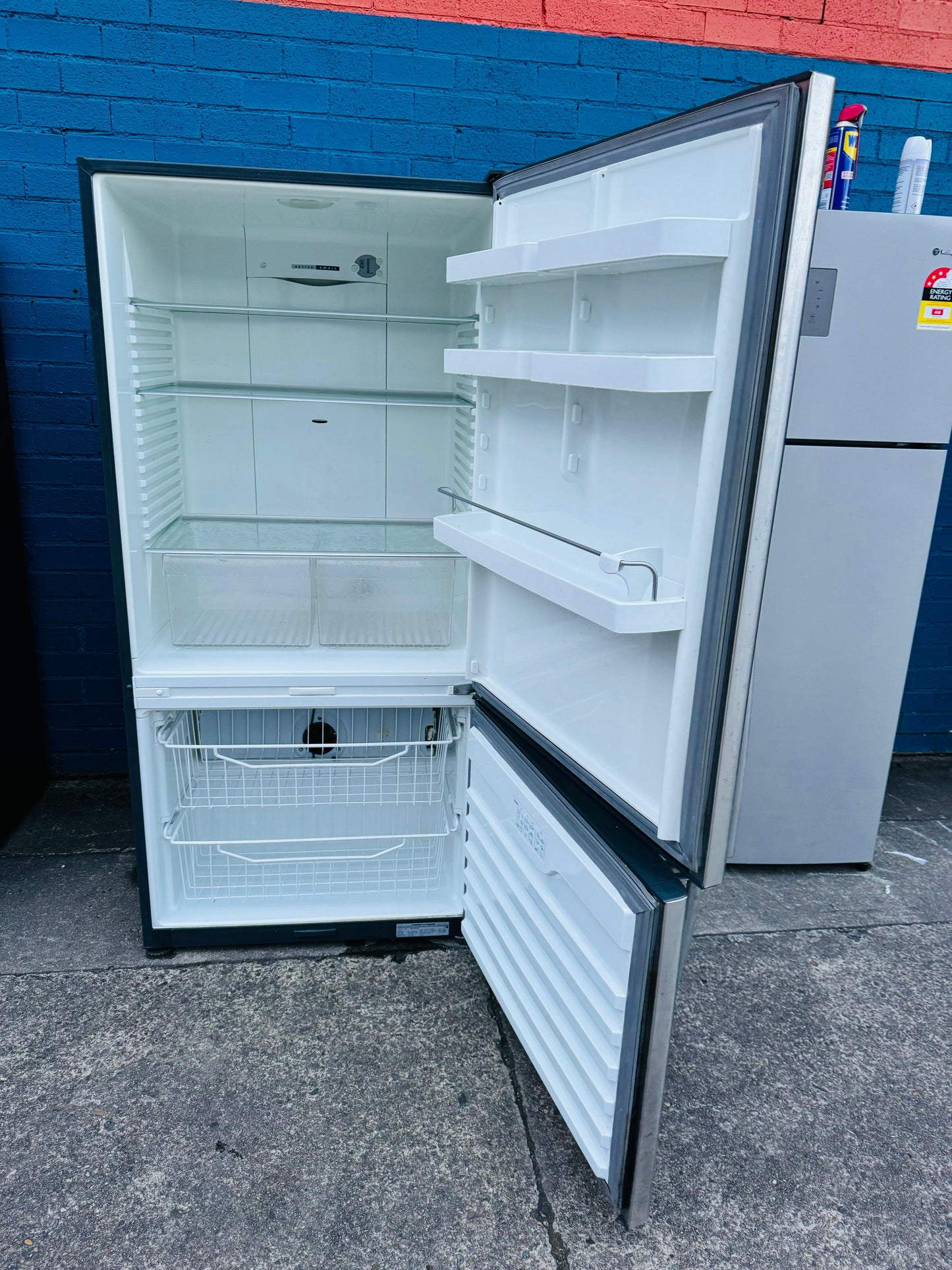 **FISHER & PAYKEL 518 LITRES FRIDGE FREEZER**