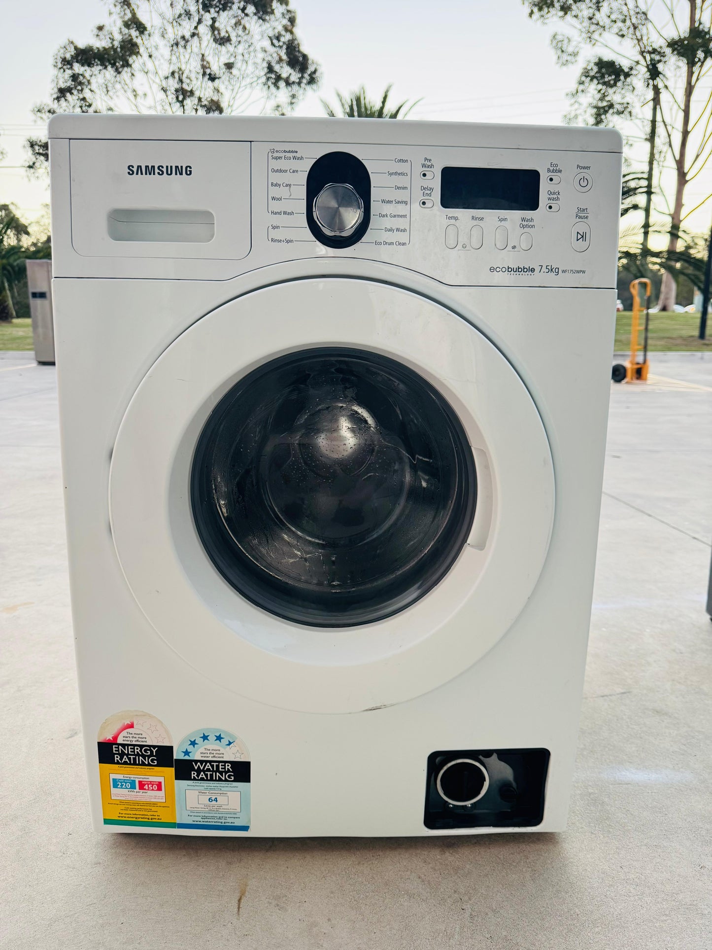 **SAMSUNG 7.5KGS FRONT LOADER WASHING MACHINE**