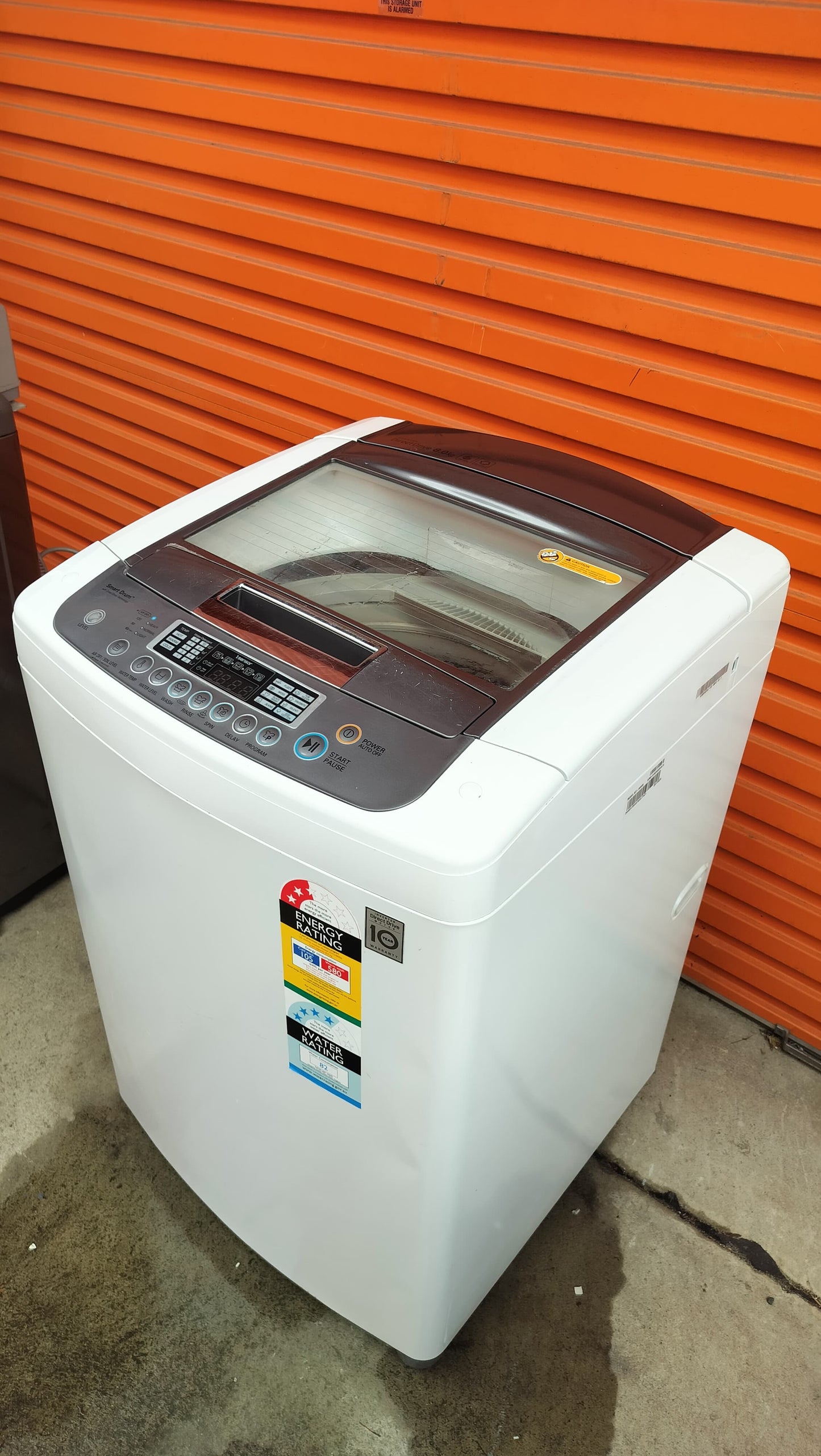 **LG 8 KGS TOP LOADER WASHING MACHINE**