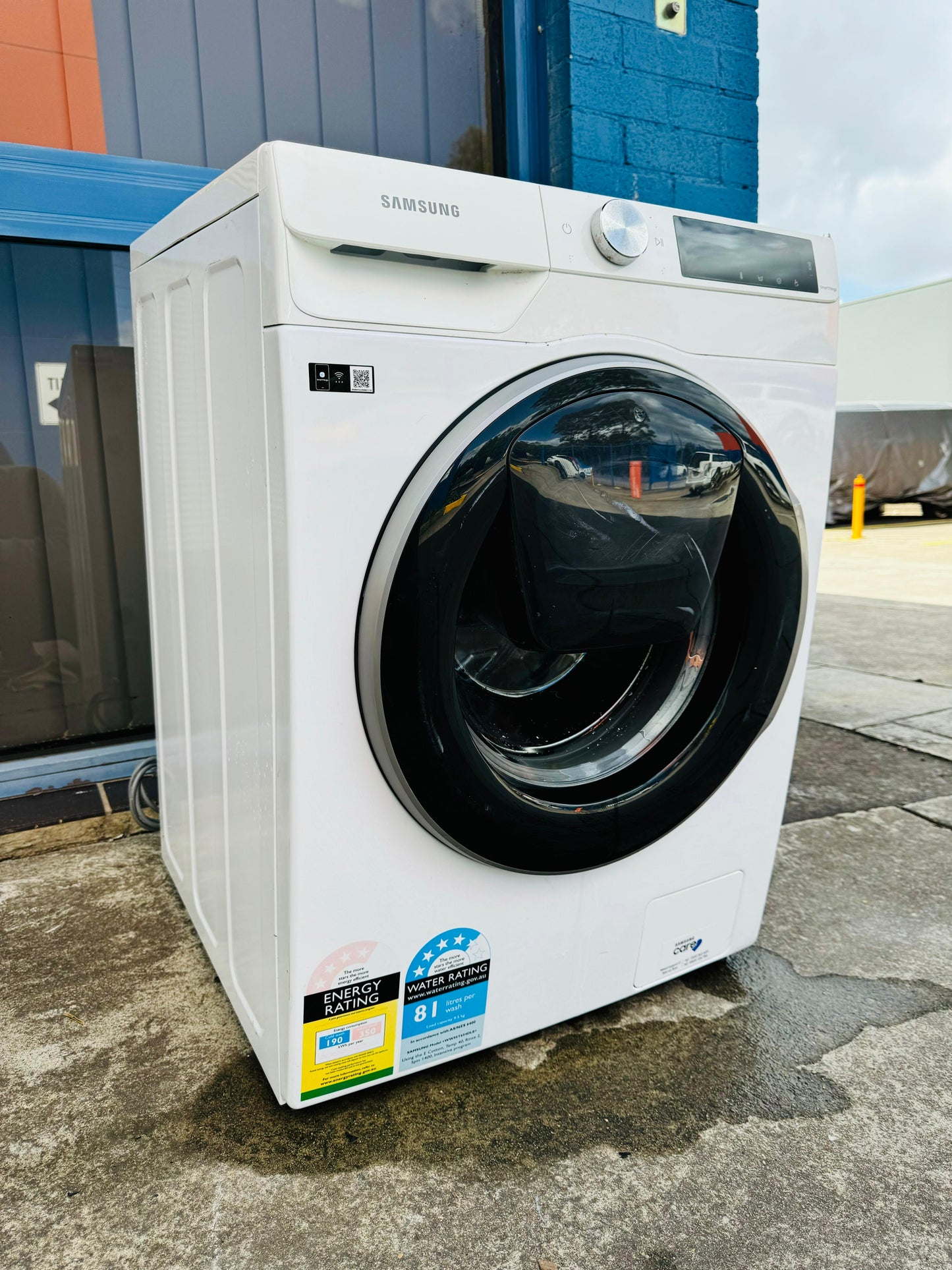 **SAMSUNG 9.5KGS FRONT LOADER WASHING MACHINE**