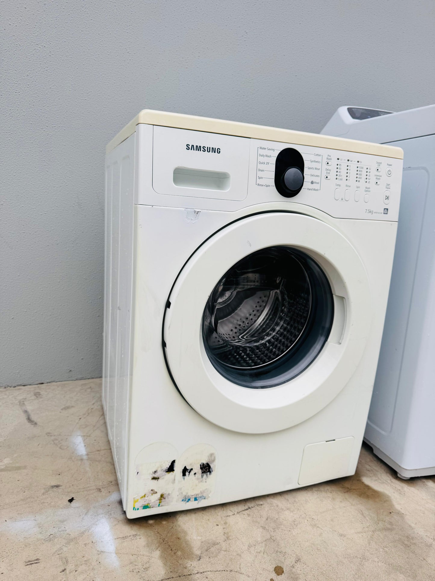 **SAMSUNG 7.5KGS FRONT LOADER WASHING MACHINE**