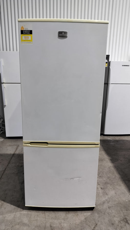 **KELVINATOR 380 LITRES FRIDGE FREEZER**