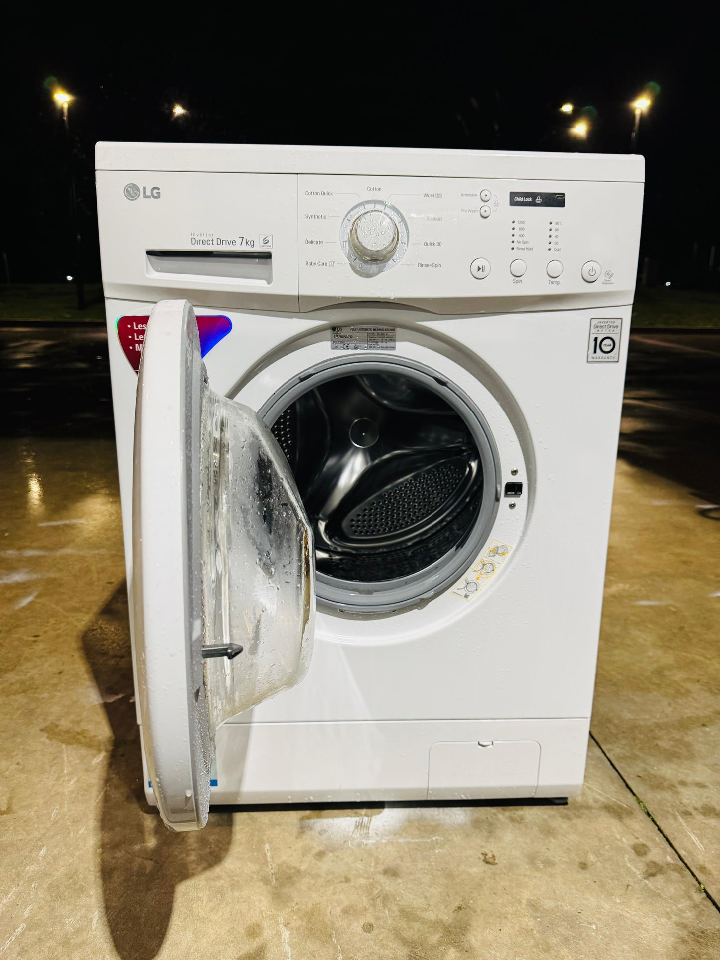 **LG 7KGS FRONT LOADER WASHING MACHINE**
