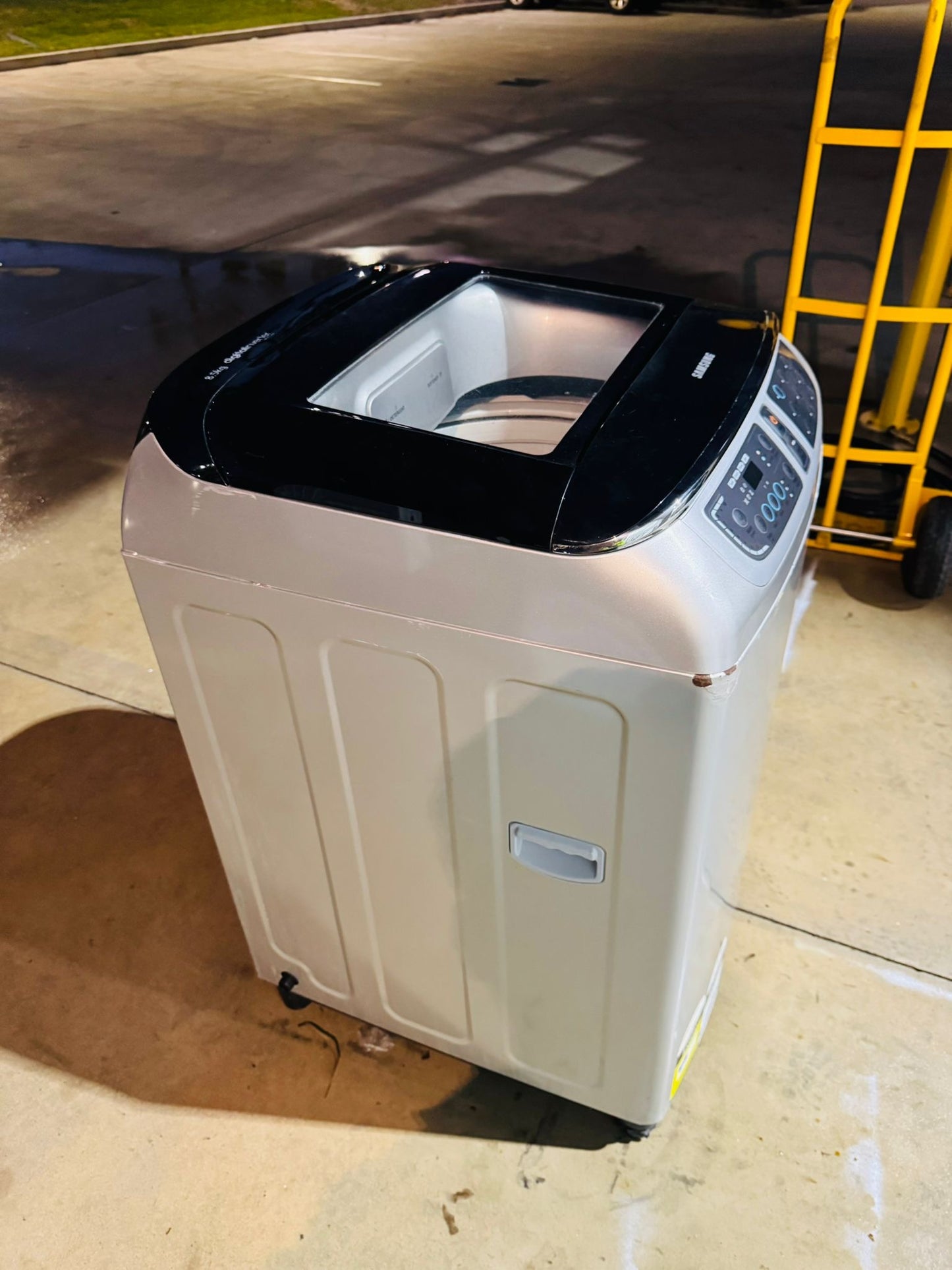 **SAMSUNG 8.5 KGS TOP LOADER WASHING MACHINE**