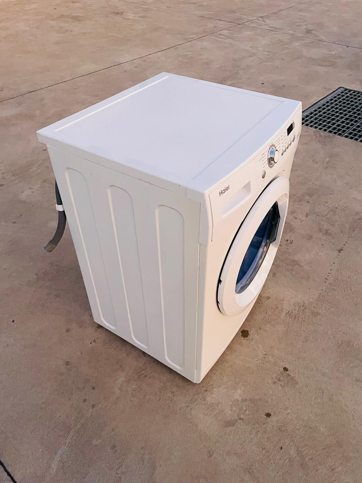 **HAIER 7.5 KGS FRONT LOADER WASHING MACHINE**