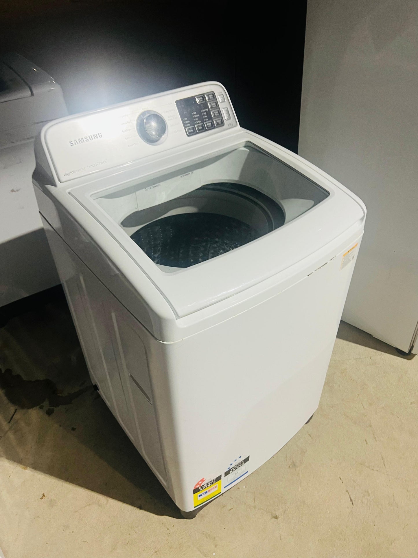 **SAMSUNG 8KGS TOP LOADER WASHING MACHINE**