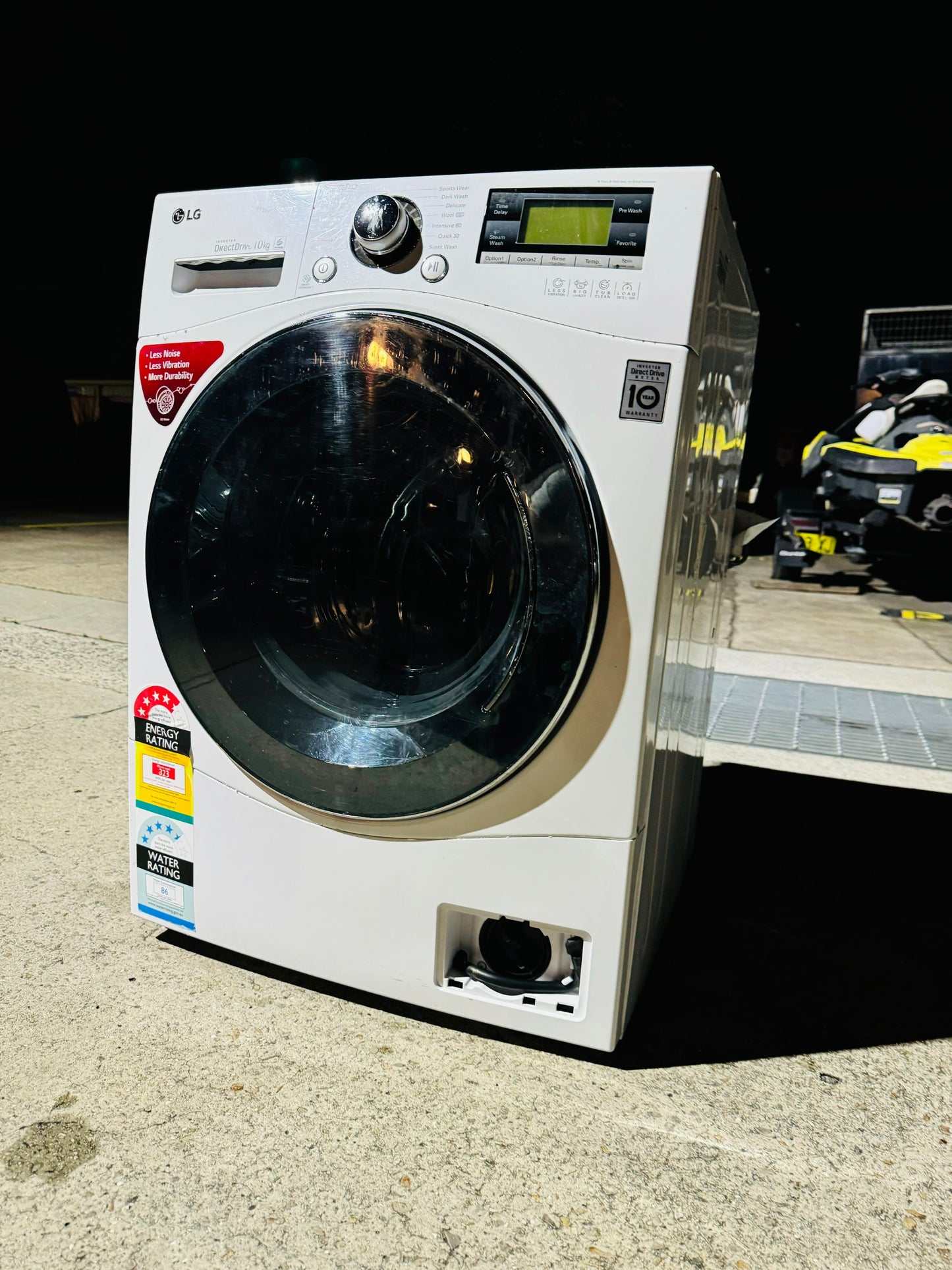 **LG 10KGS FRONT LOADER WASHING MACHINE**