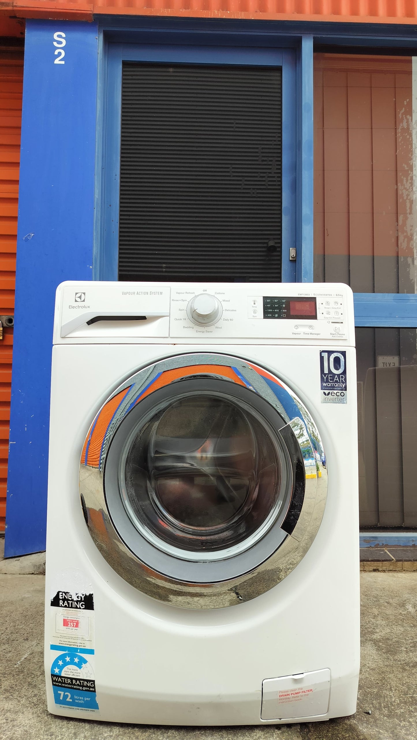 **ELECTROLUX 8.5 KGS FRONT LOADER WASHING MACHINE**