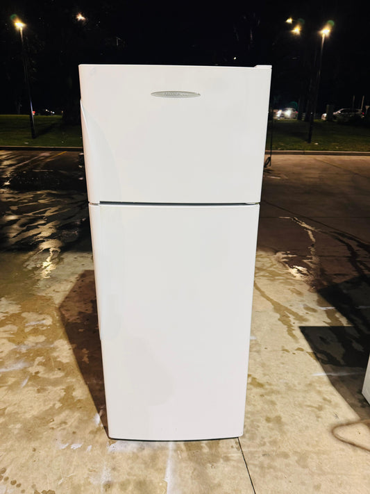 **FISHER & PAYKEL 380 LITRES FRIDGE FREEZER**