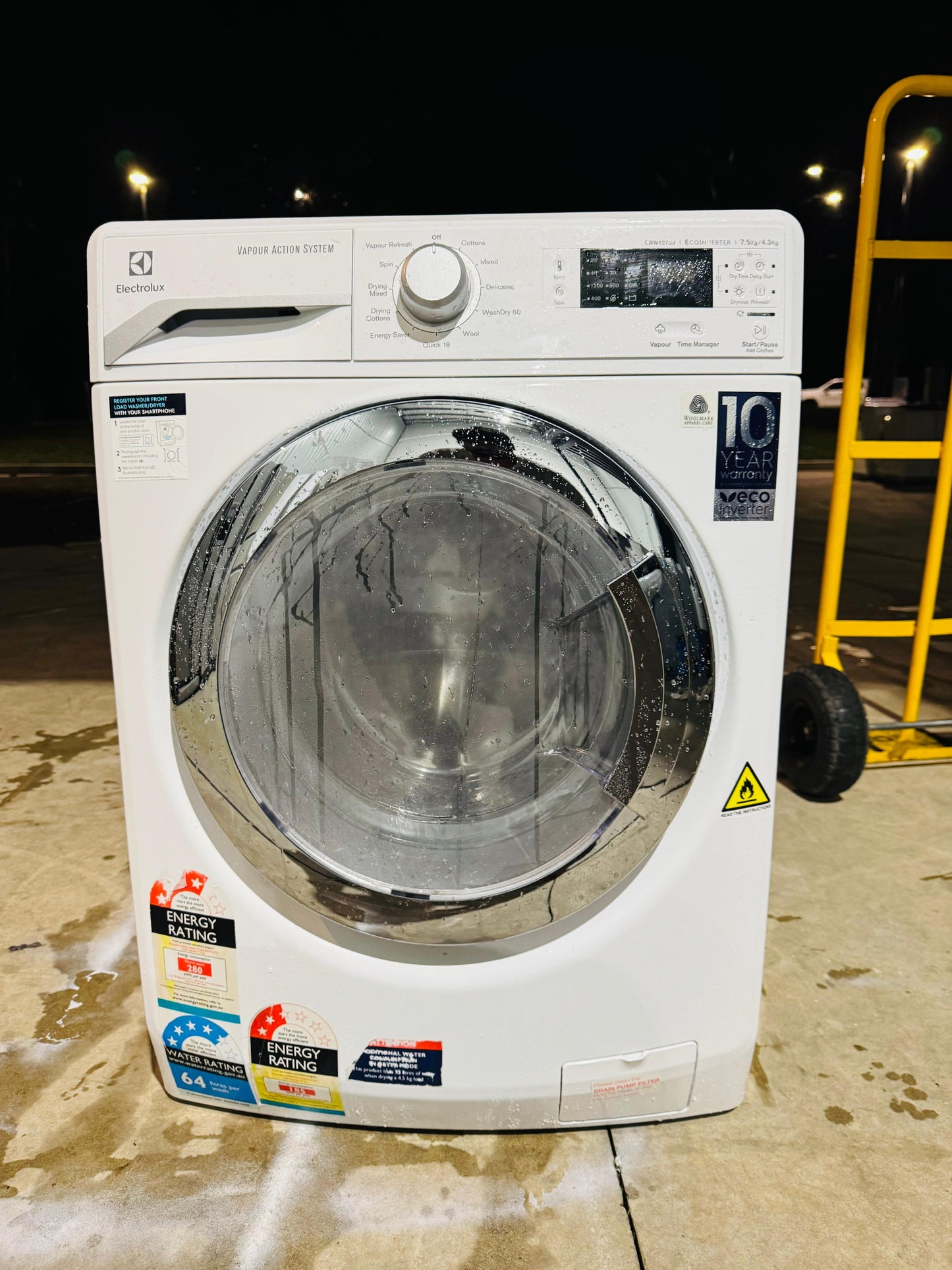 **ELECTROLUX 7.5 KGS FRONT LOADER WASHING MACHINE**