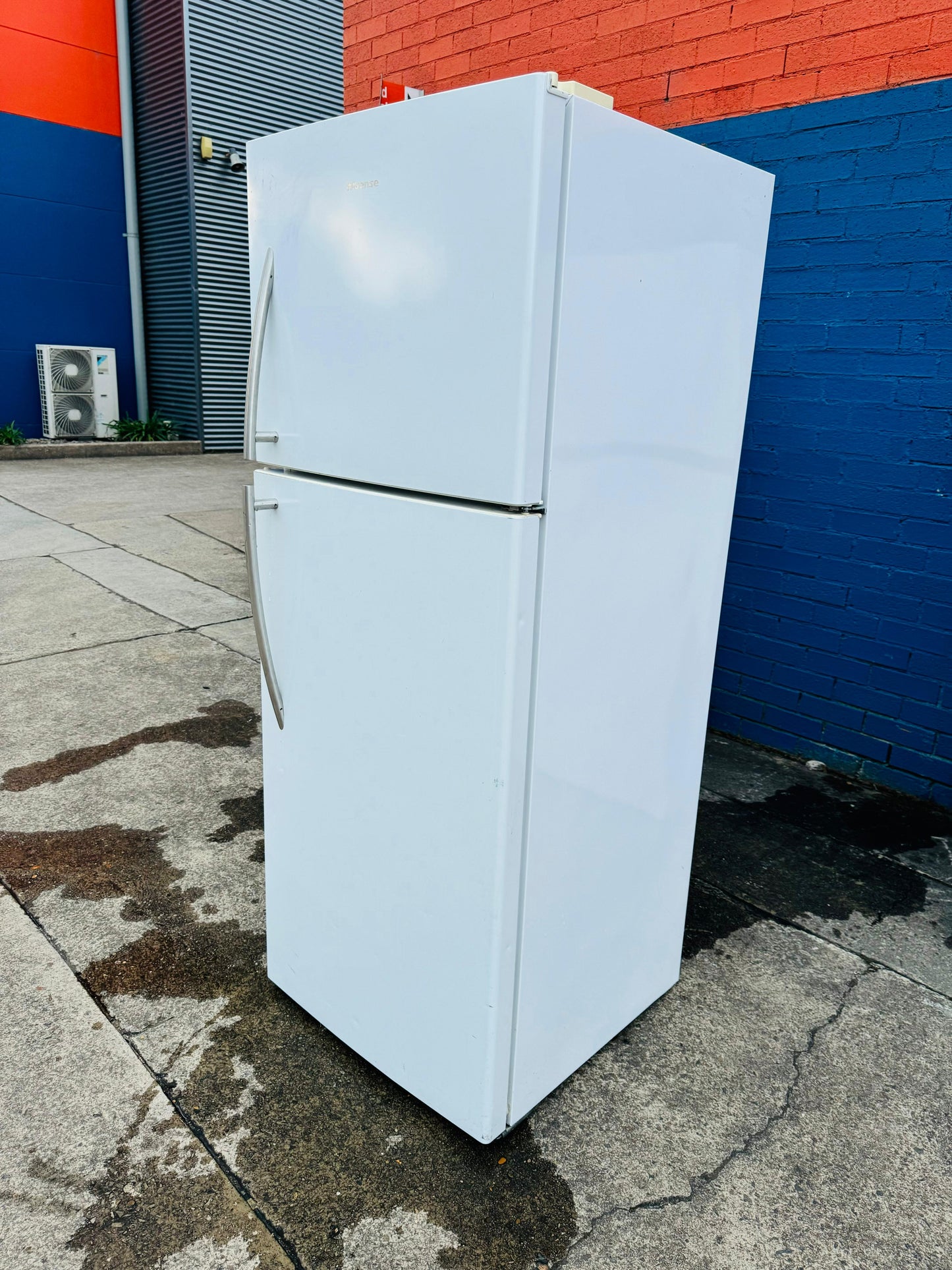 **HISENSE 436 LITRES FRIDGE FREEZER**