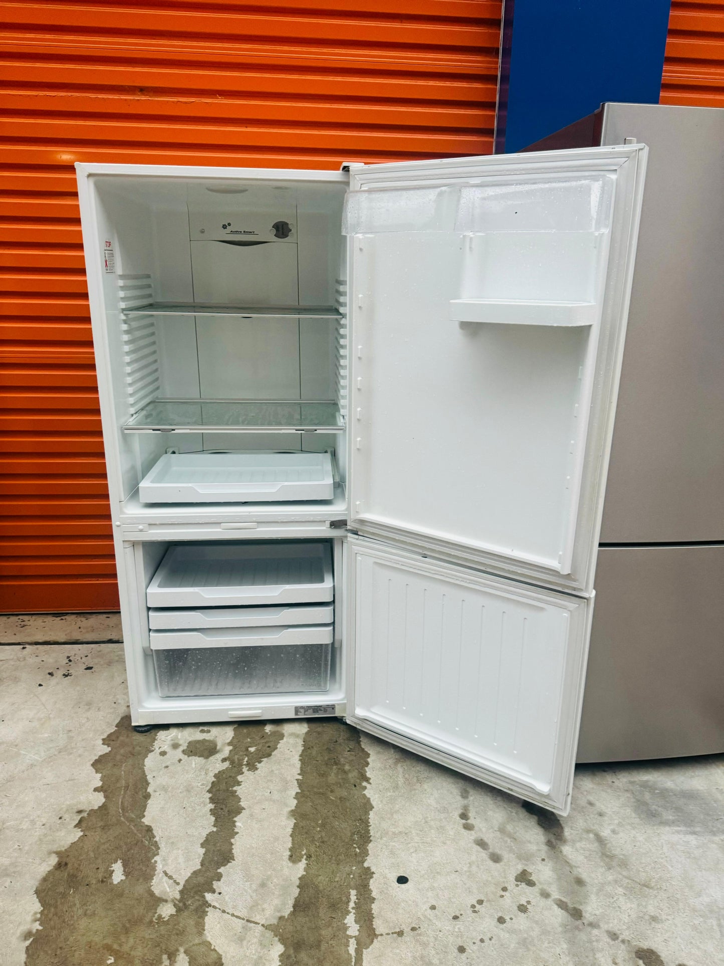 **FISHER & PAYKEL 404 LITRES FRIDGE FREEZER**