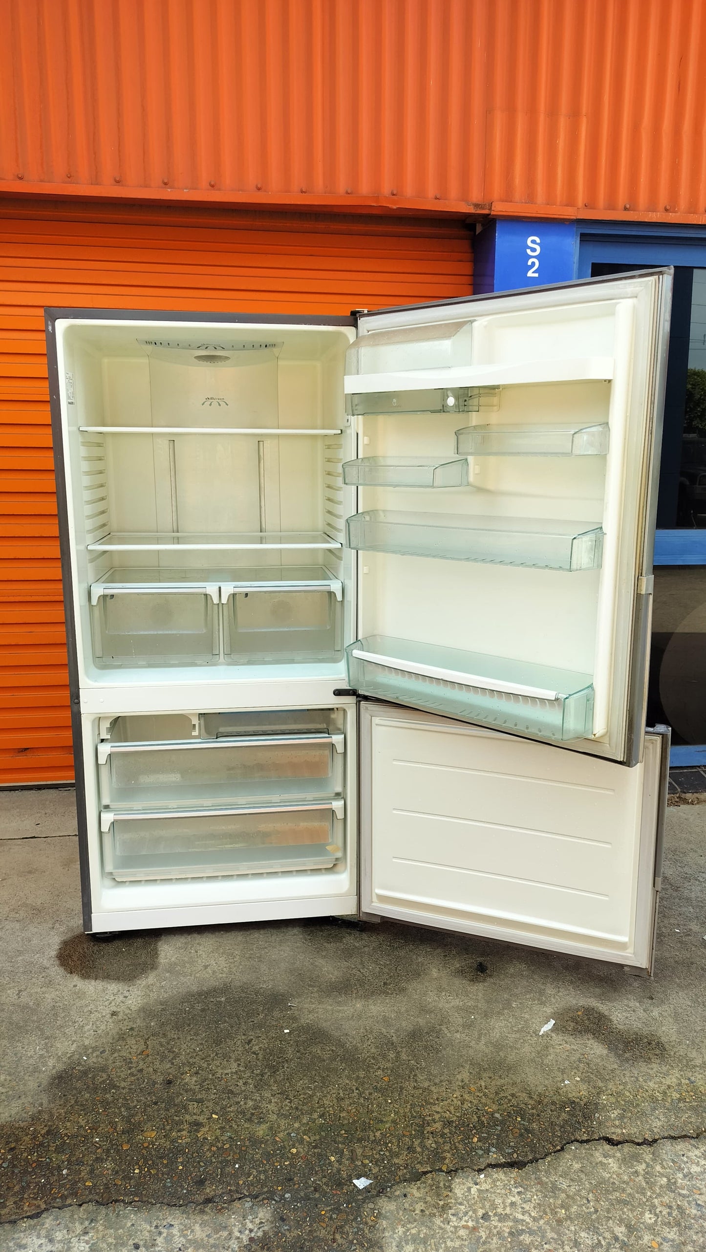 **WESTINGHOUSE 510 LITERS FRIDGE FREEZER**