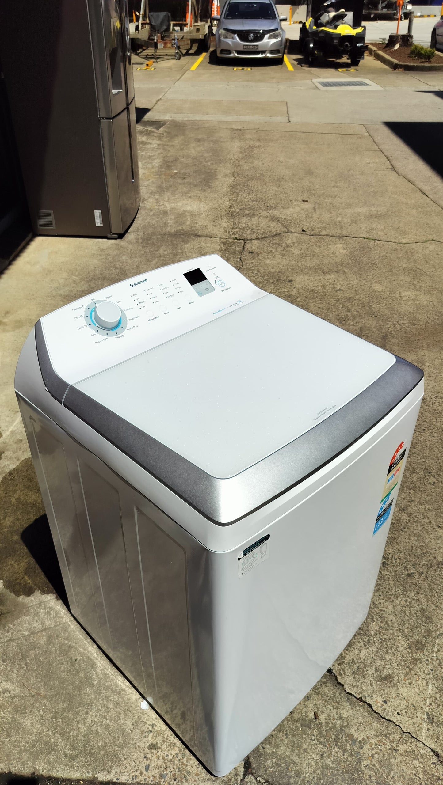 **SIMPSON 10 KGS TOP LOADER WASHING MACHINE**