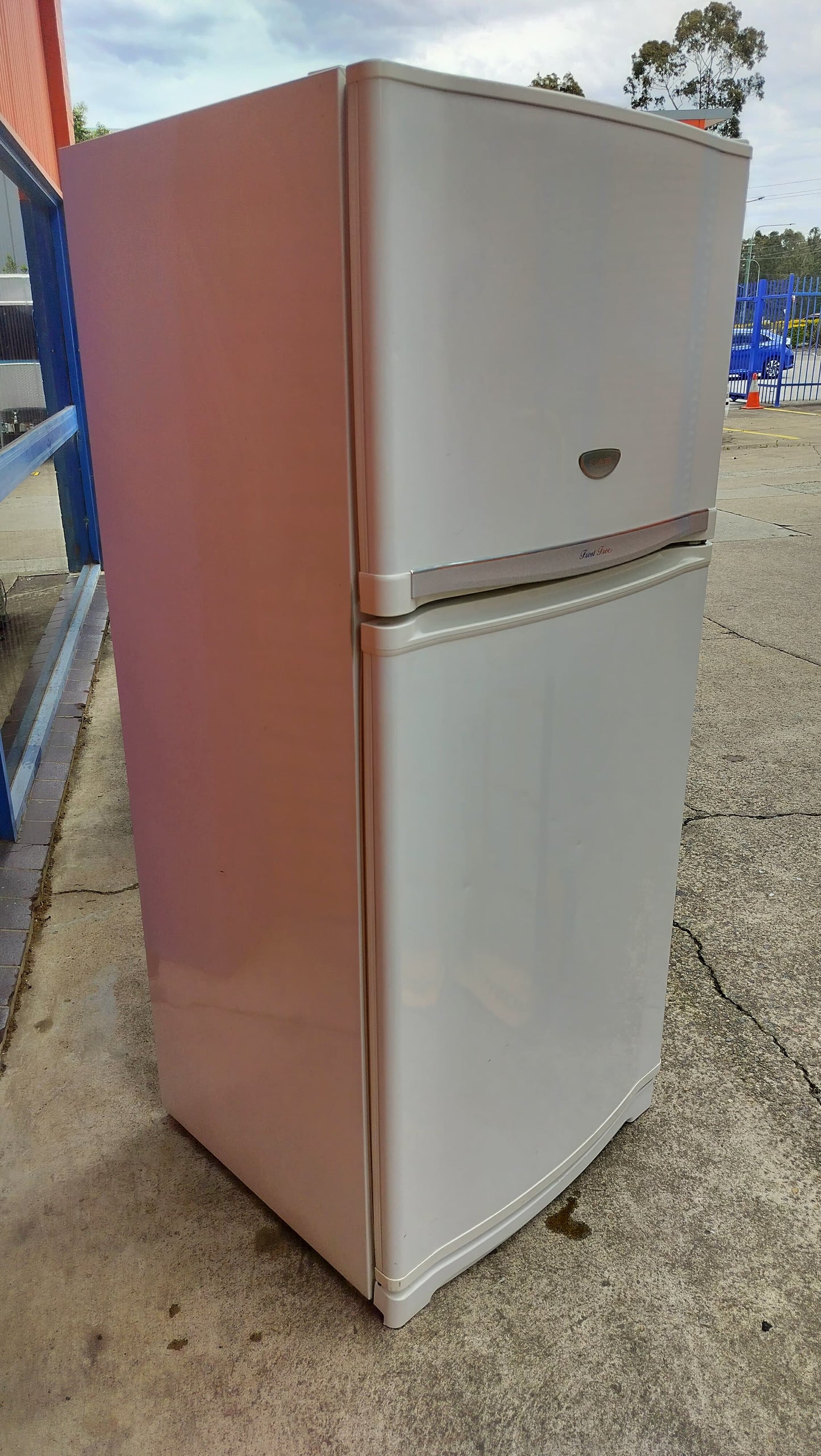 **SHARP 505 LITRES FRIDGE FREEZER**