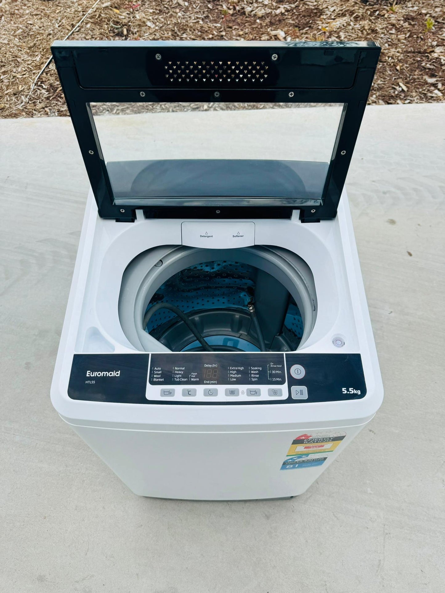 **EUROMAID 5.5 KGS TOP LOADER WASHING MACHINE**