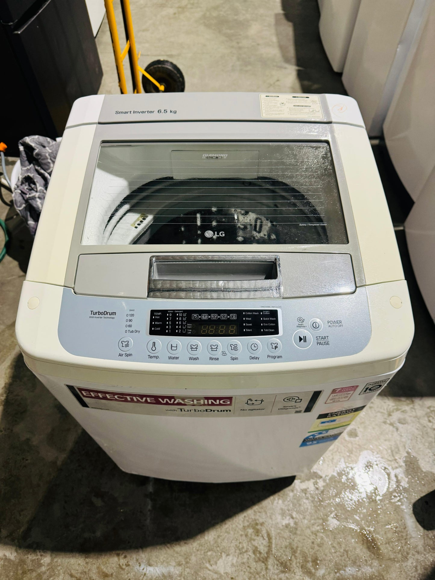 **LG 6.5KGS TOP LOADER WASHING MACHINE**