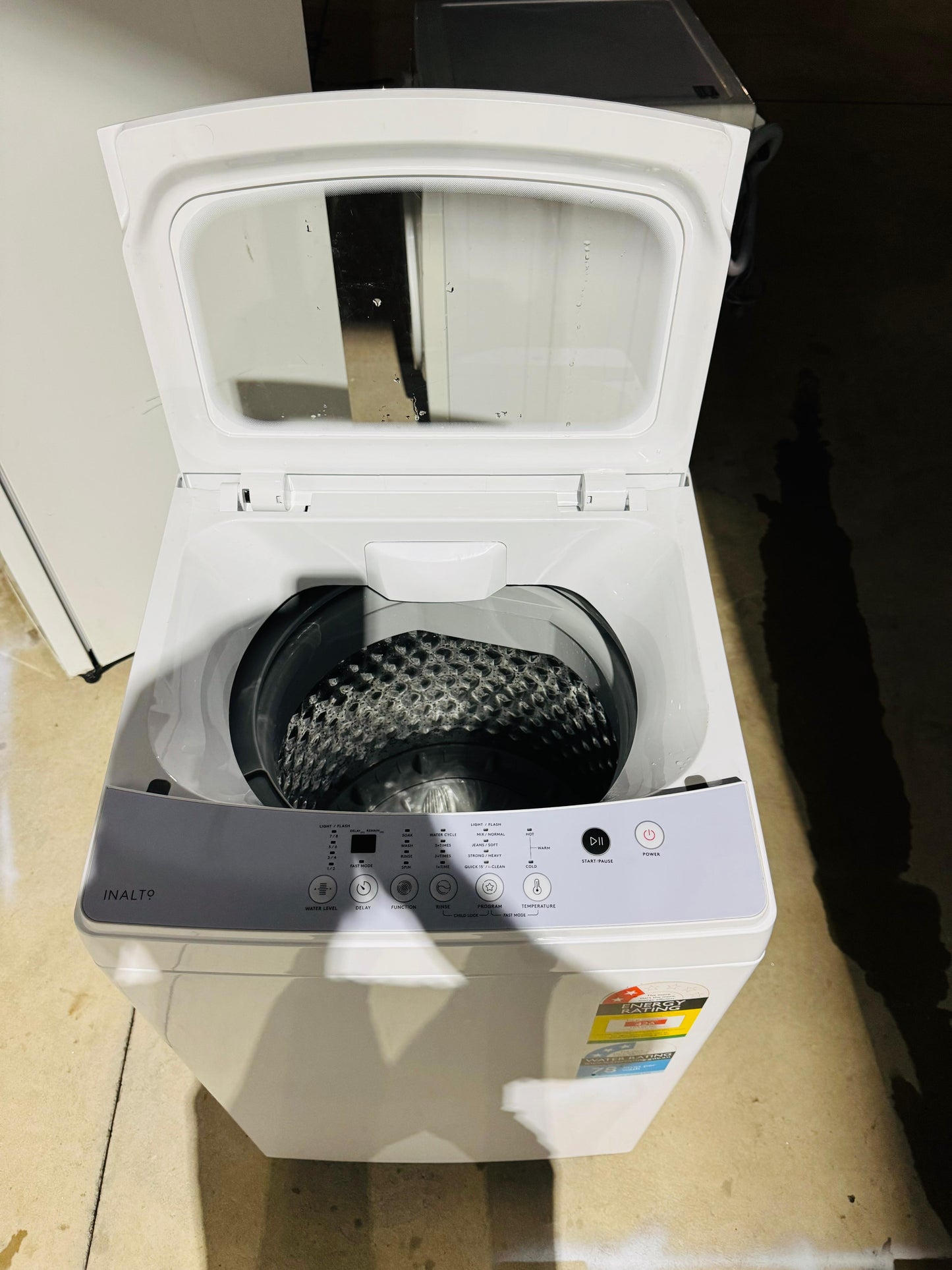 **INALTO 5.5KGS TOP LOADER WASHING MACHINE**