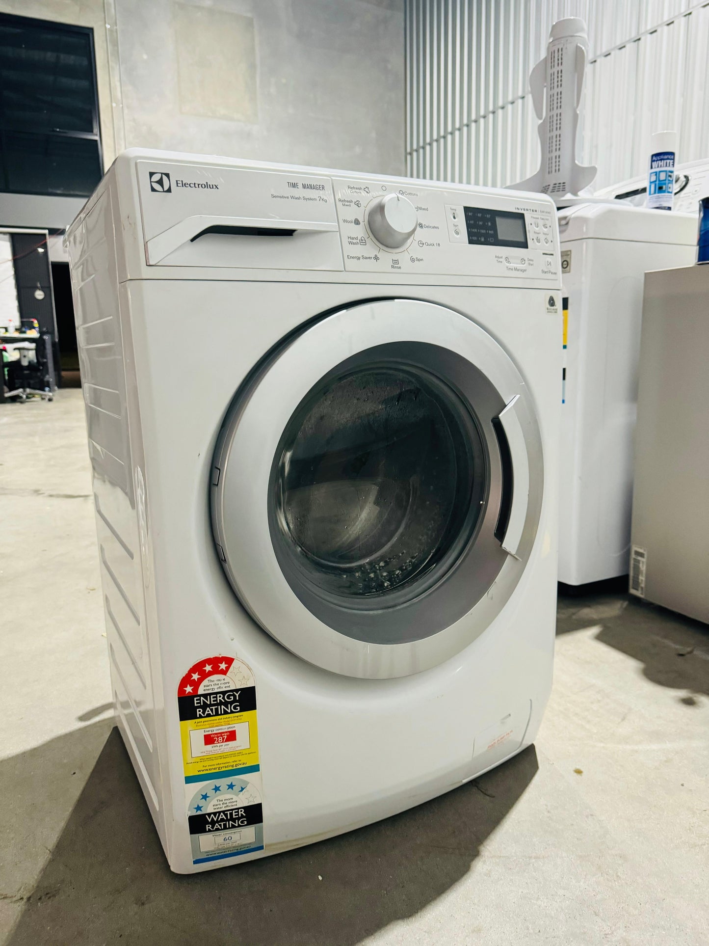 **ELECTROLUX 7 KGS FRONT LOADER WASHING MACHINE**