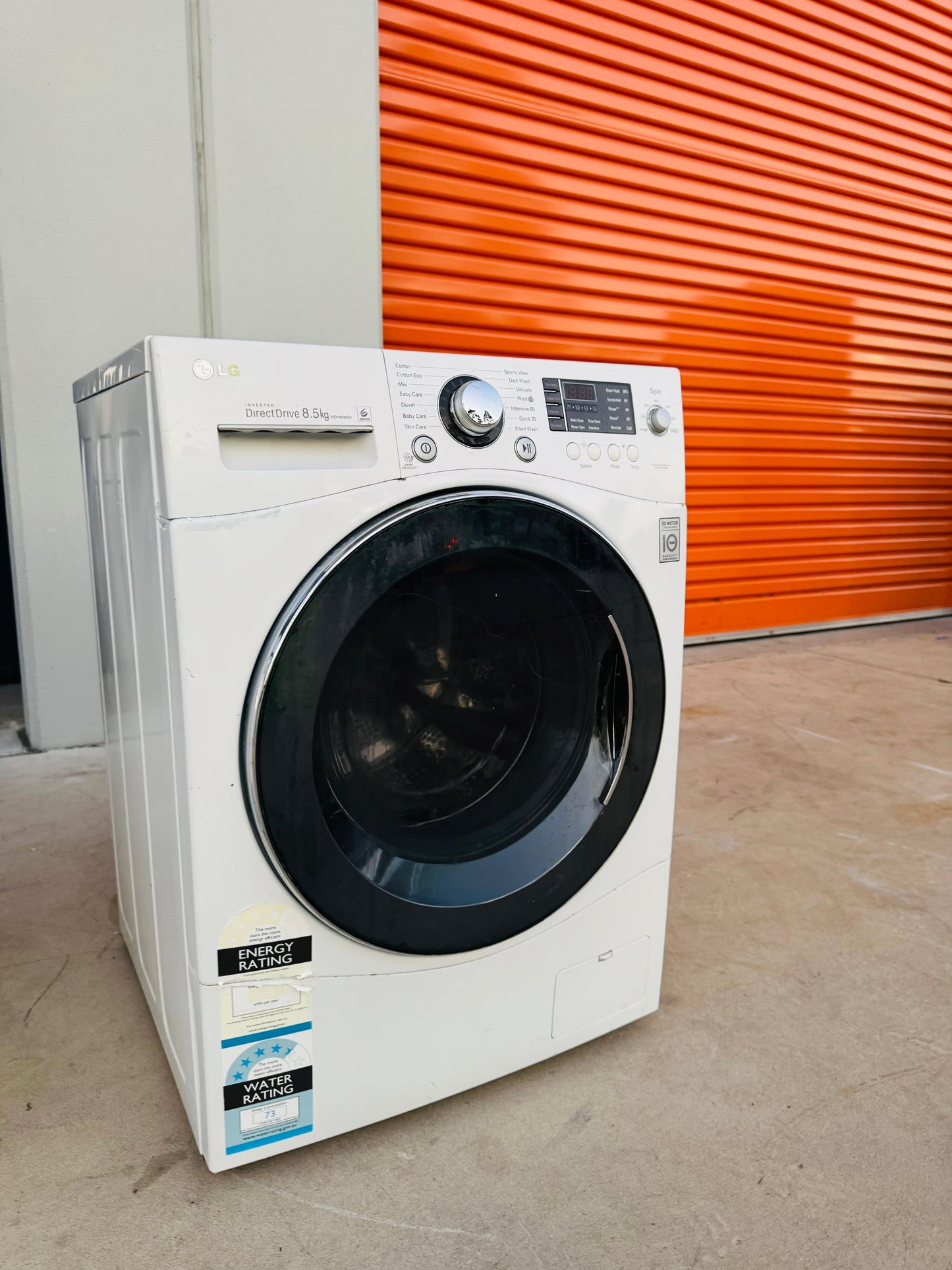 **LG 8.5KGS FRONT LOADER WASHING MACHINE**