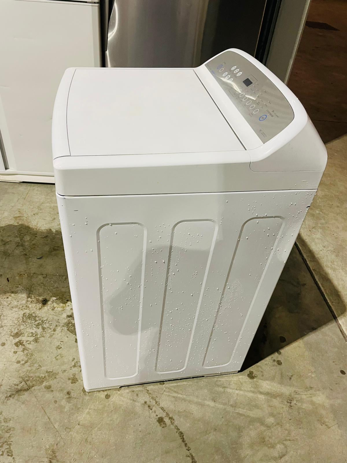 **FISHER & PAYKEL 7 KGS TOP LOADER WASHING MACHINE**