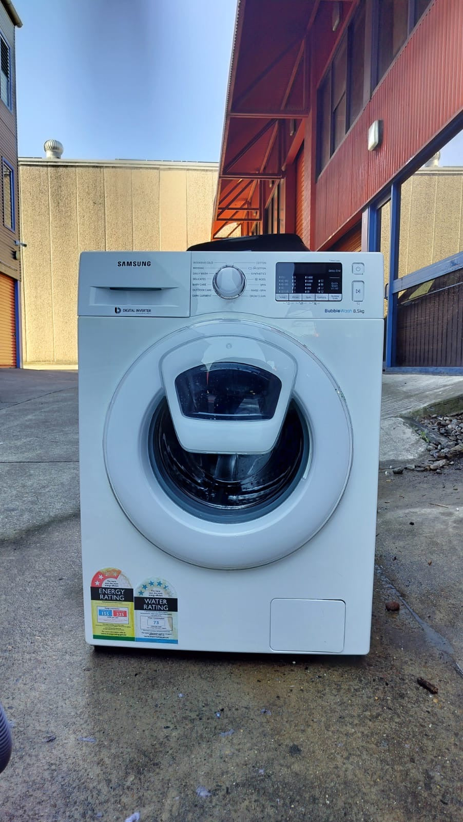 **SAMSUNG 8.5kg FRONT LOADER WASHING MACHINE**