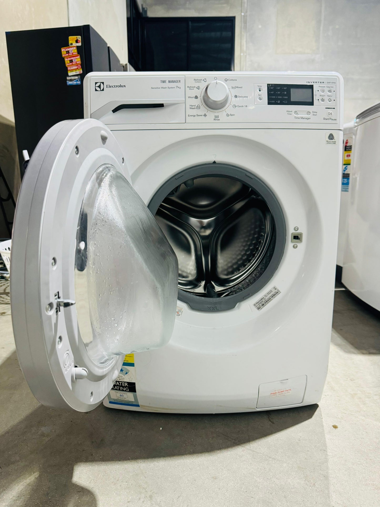 **ELECTROLUX 7 KGS FRONT LOADER WASHING MACHINE**