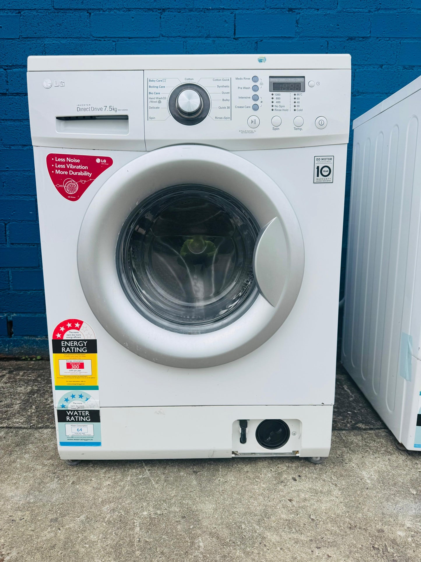 **LG 7.5KGS FRONT LOADER WASHING MACHINE**