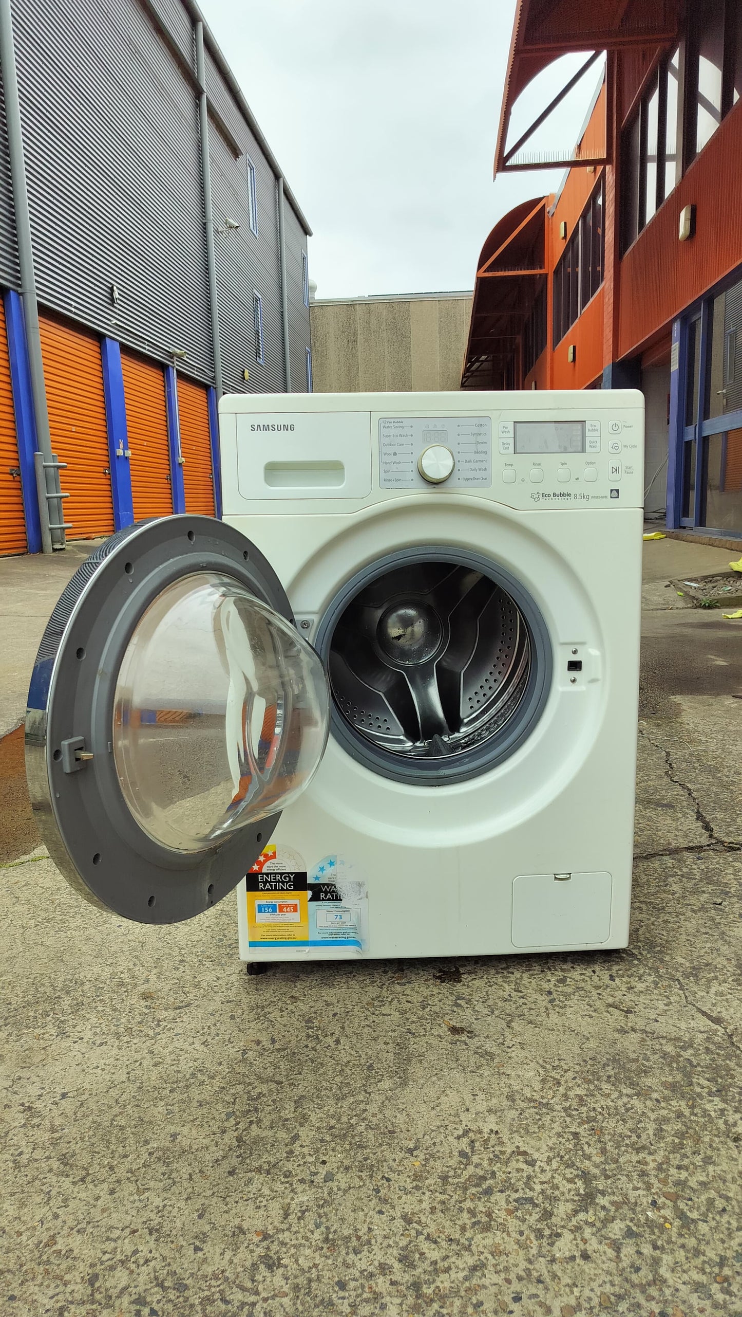 **SAMSUNG 8.5 KGS FRONT LOADER WASHING MACHINE**