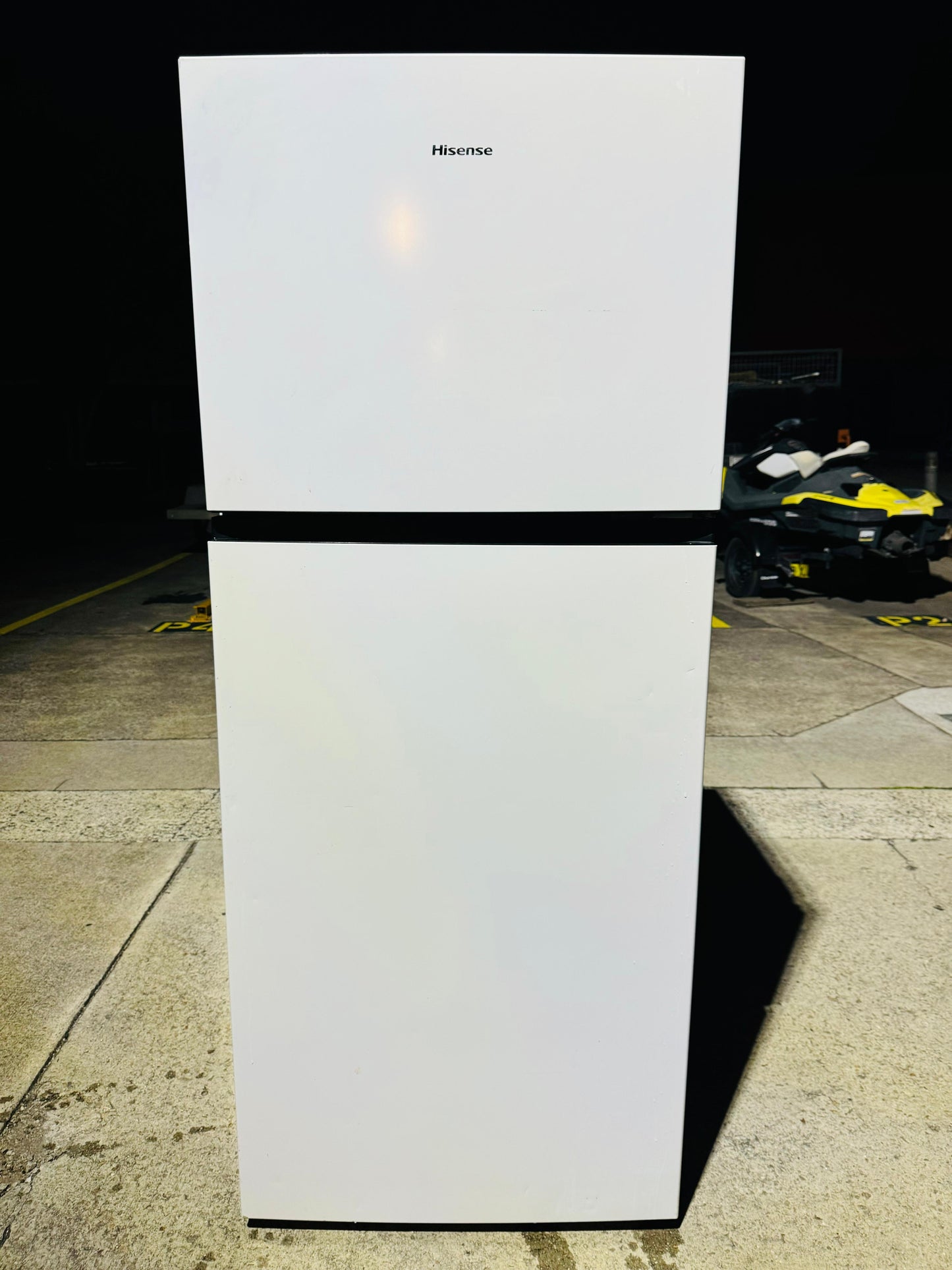 **HISENSE 460 LITRES FRIDGE FREEZER**