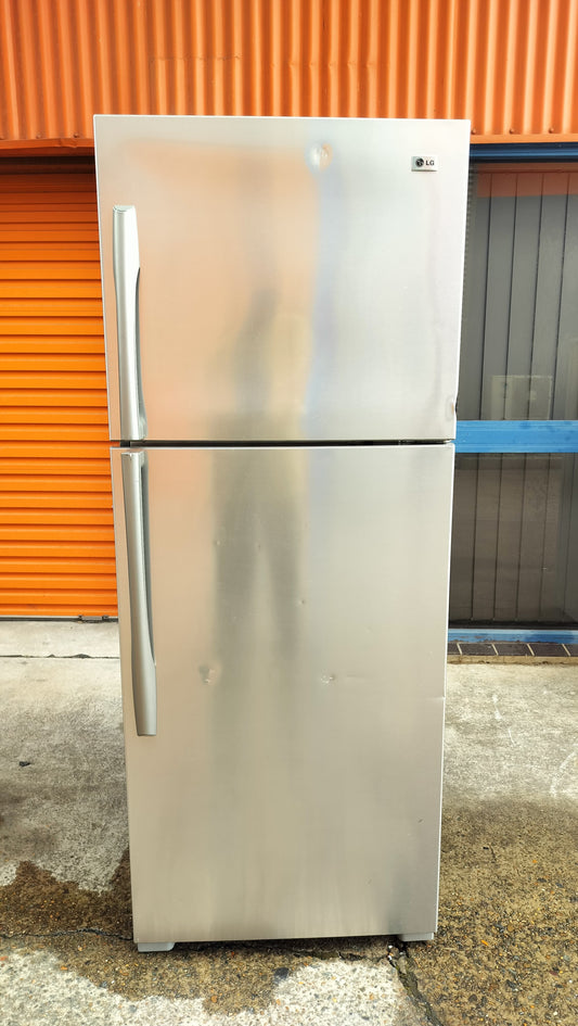 **LG 422 LITRES FRIDGE FREEZER**