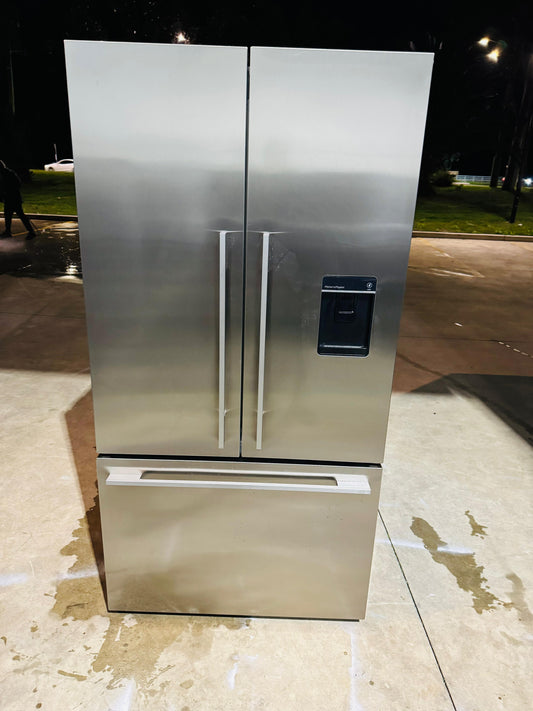 **FISHER & PAYKEL 610 LITRES FRENCH DOOR FRIDGE FREEZER**