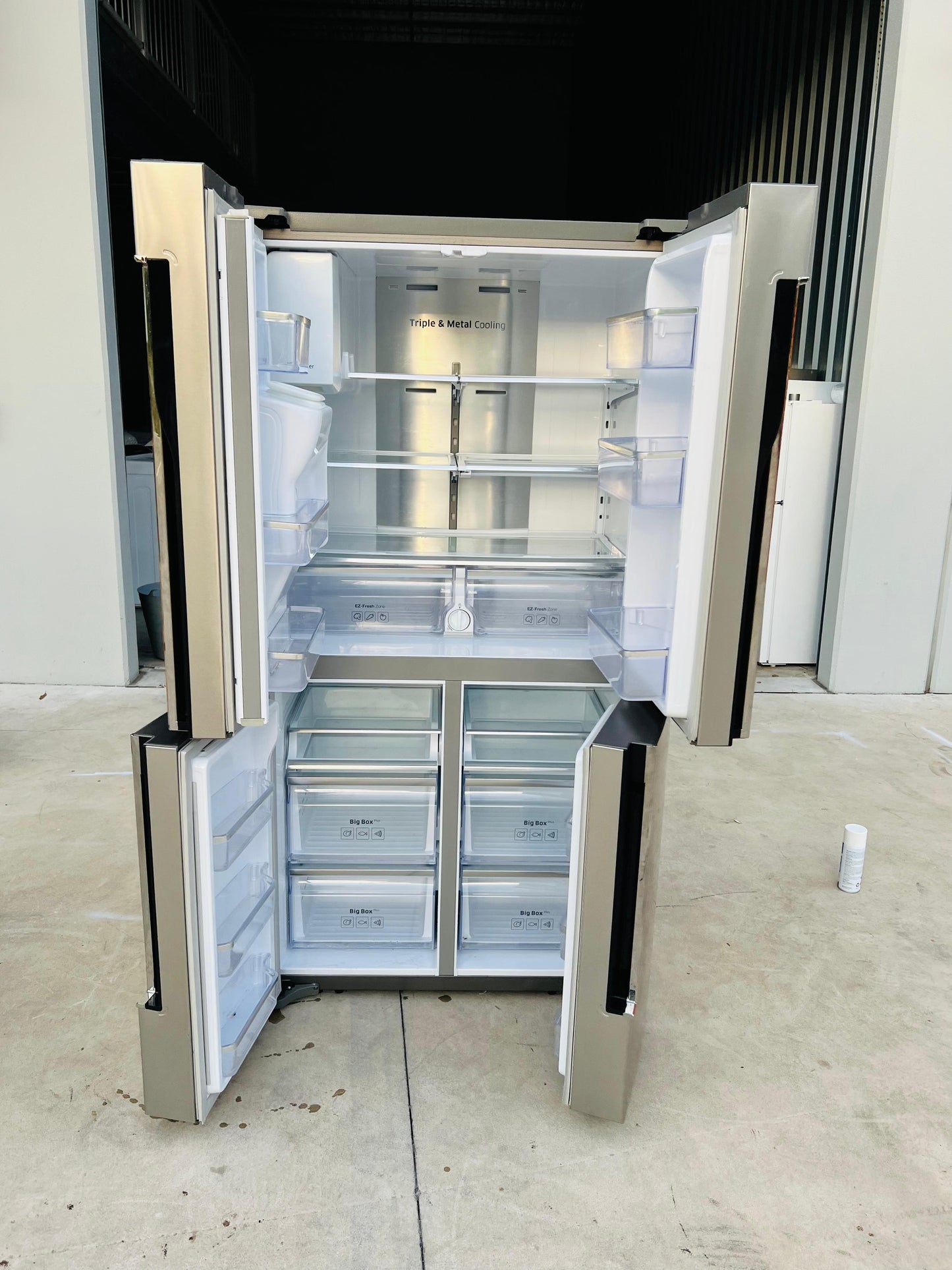 **SAMSUNG QUAD FRENCH DOOR 719 LITRES FRIDGE FREEZER**