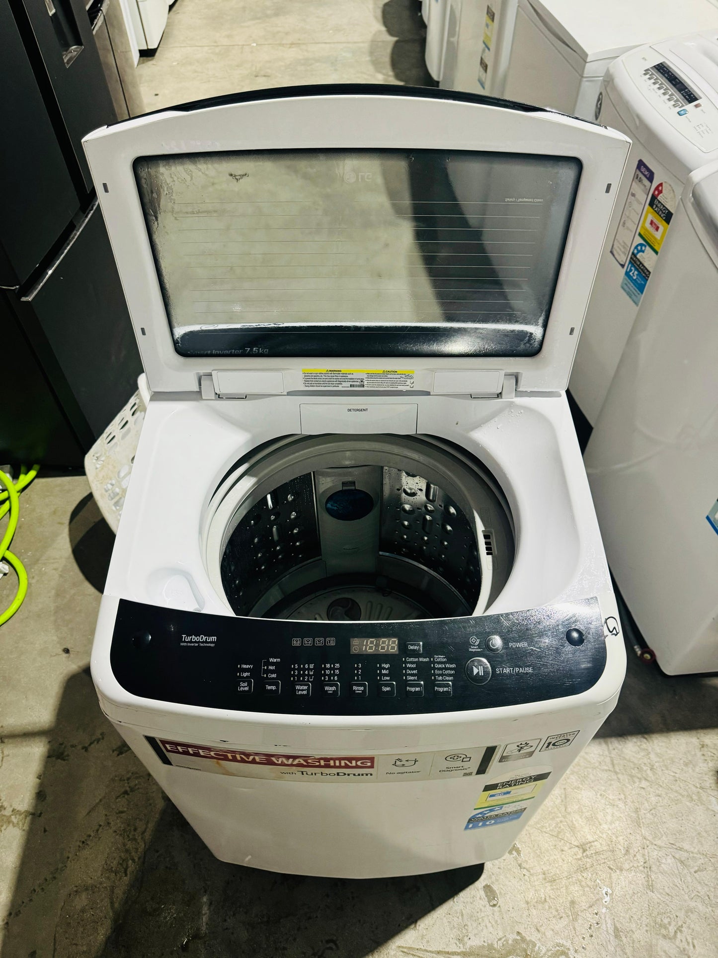 **LG 7.5KGS TOP LOADER WASHING MACHINE**