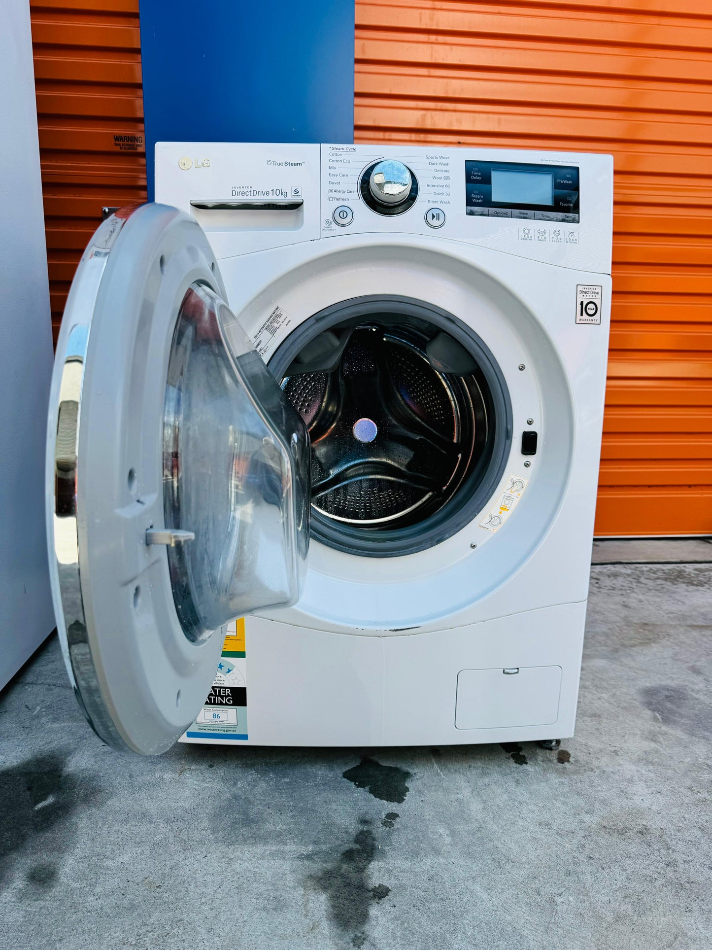 **LG 10KGS FRONT LOADER WASHING MACHINE**