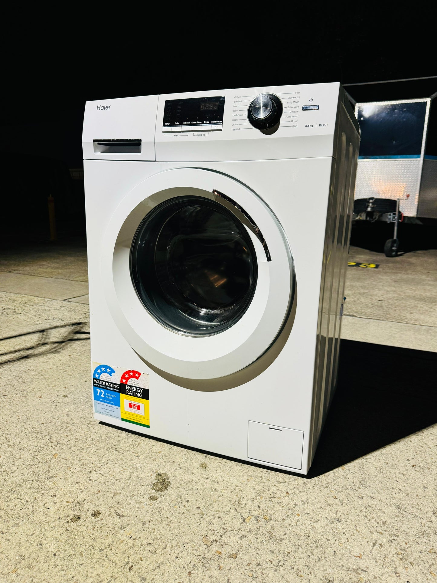 **HAIER 8.5KGS FRONT LOADER WASHING MACHINE**