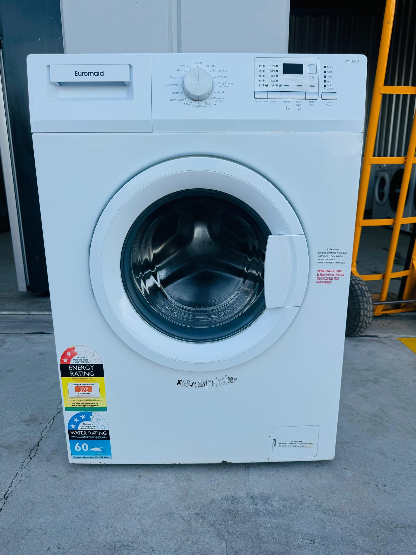 **EUROMAID 5KGS FRONT LOADER WASHING MACHINE**