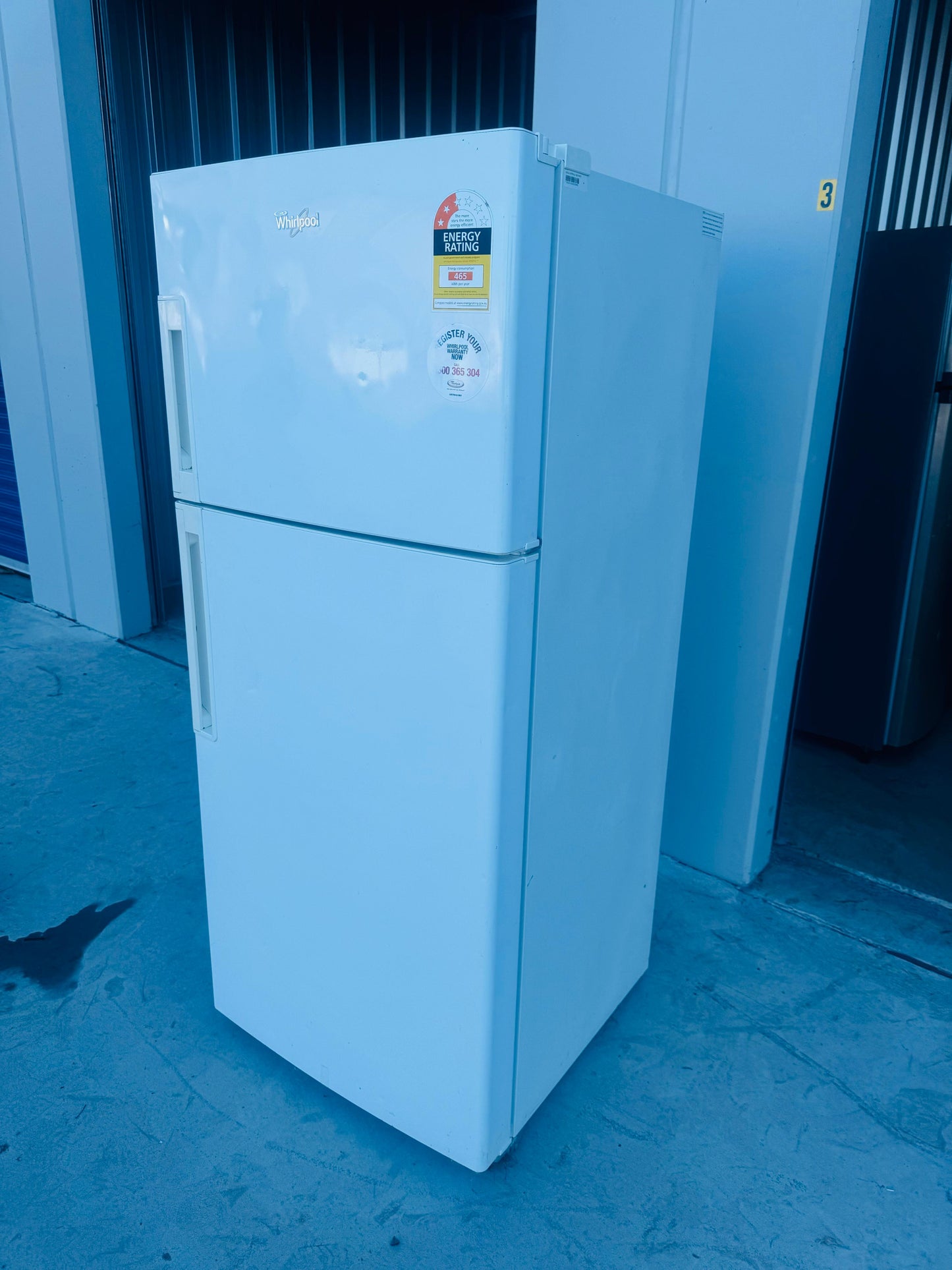 **WHIRLPOOL 410 LITRES FRIDGE FREEZER**