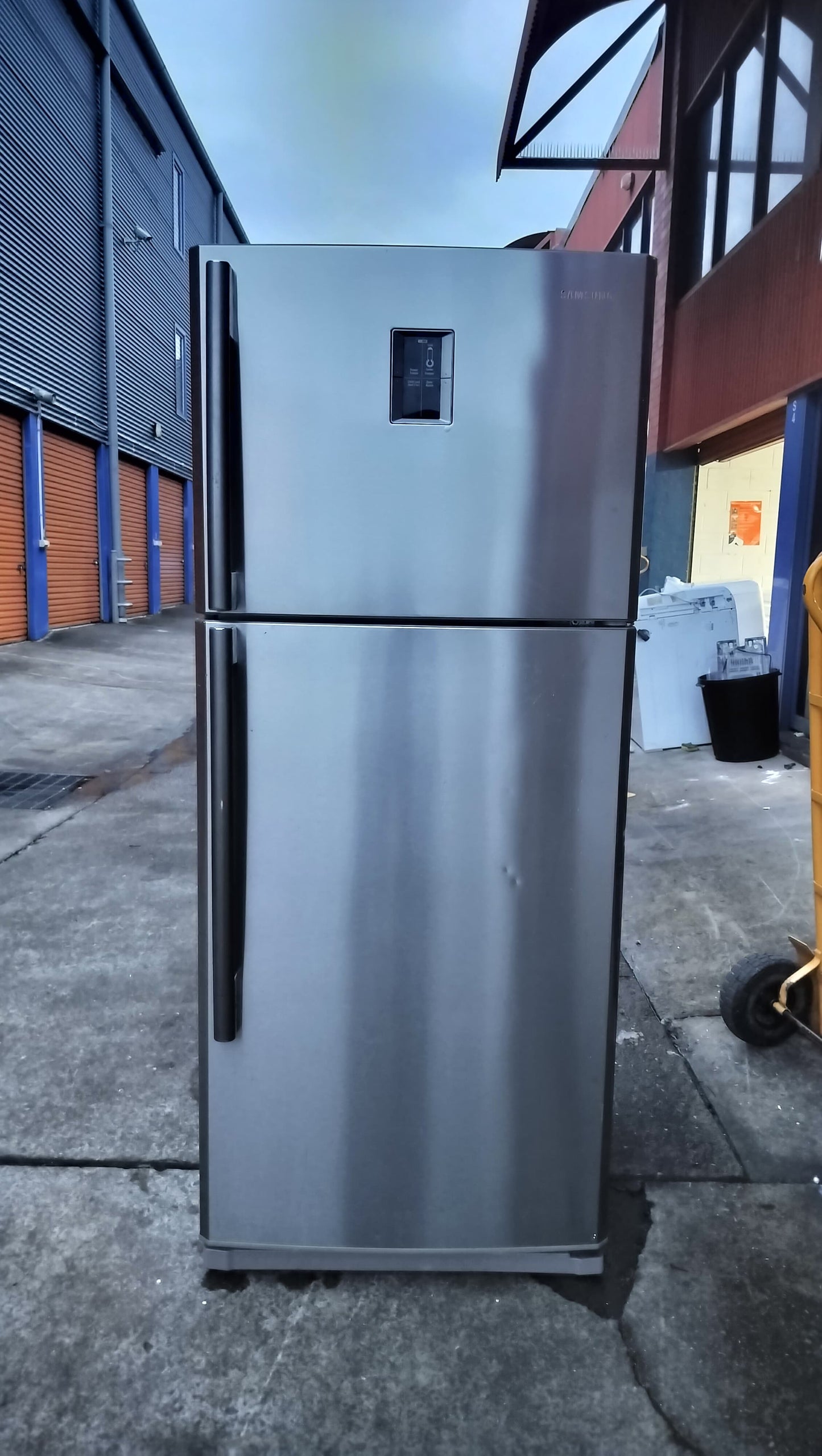 **SAMSUNG 449 LITRES FRIDGE FREEZER**