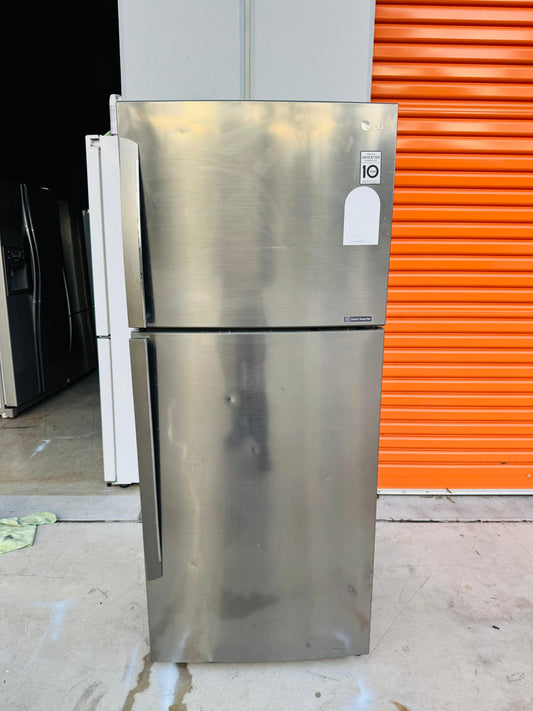**LG 442 LITRES FRIDGE FREEZER**