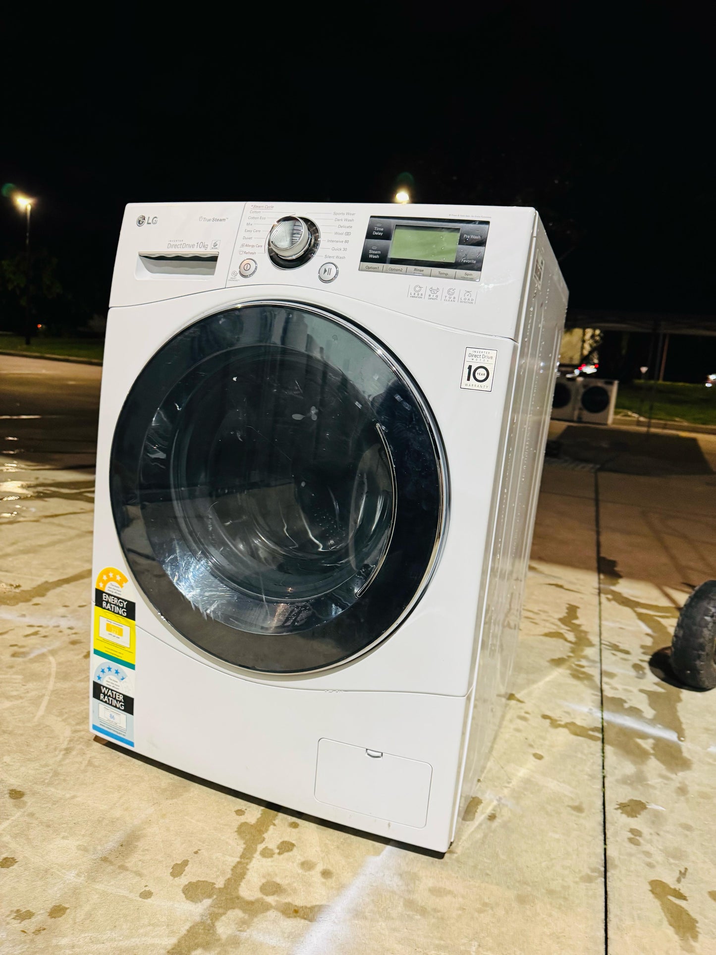 **LG 10KGS FRONT LOADER WASHING MACHINE**