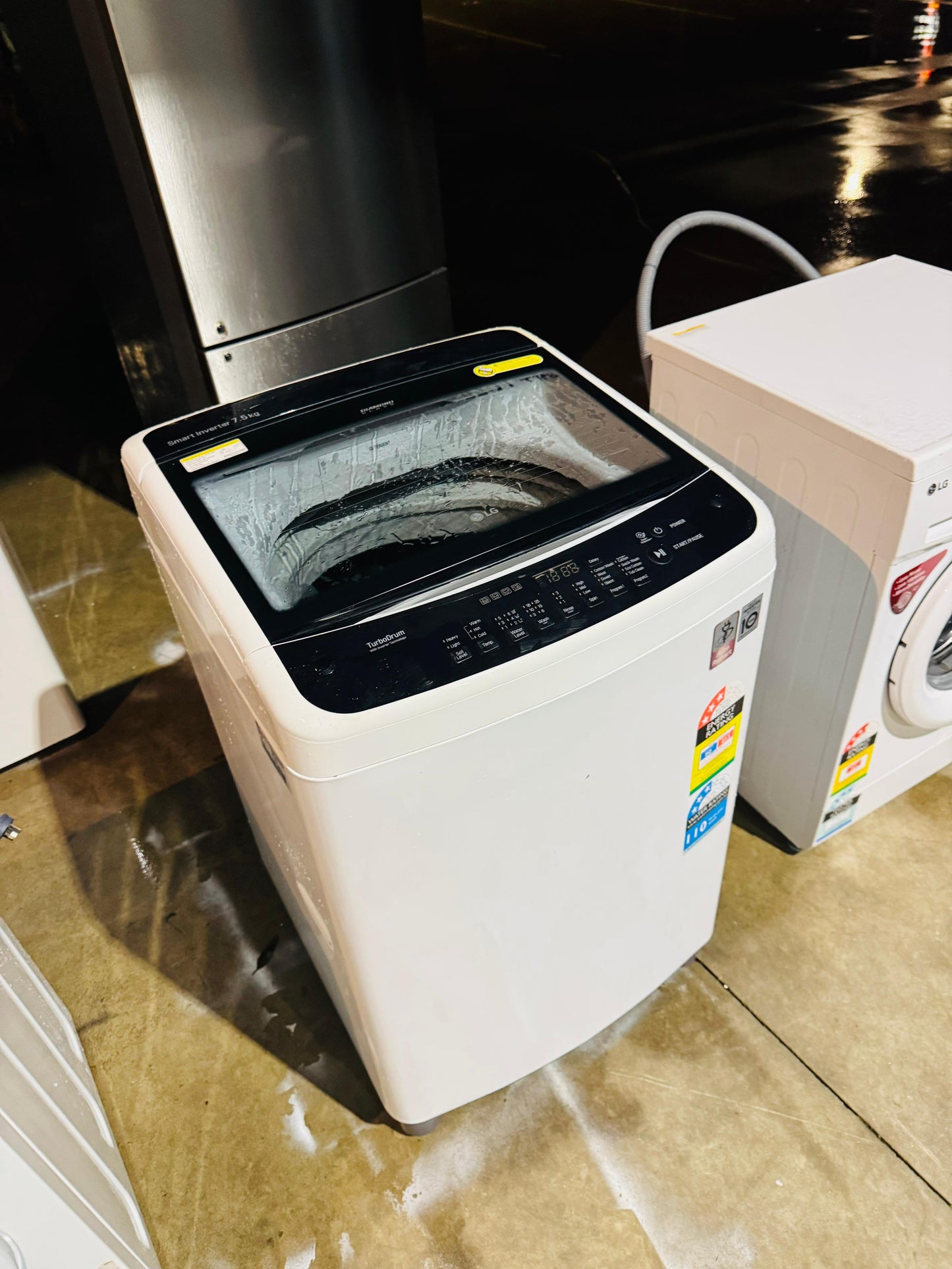 **LG 7.5 KGS TOP LOADER WASHING MACHINE**
