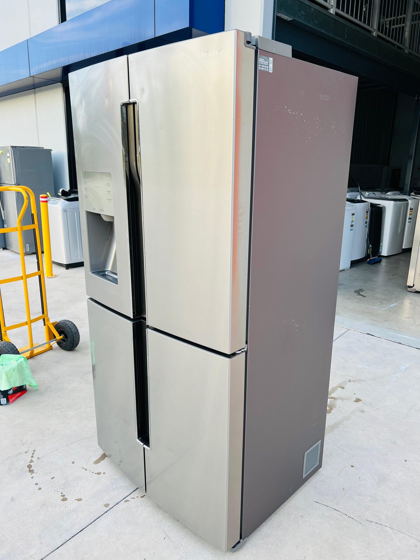 **SAMSUNG QUAD FRENCH DOOR 719 LITRES FRIDGE FREEZER**