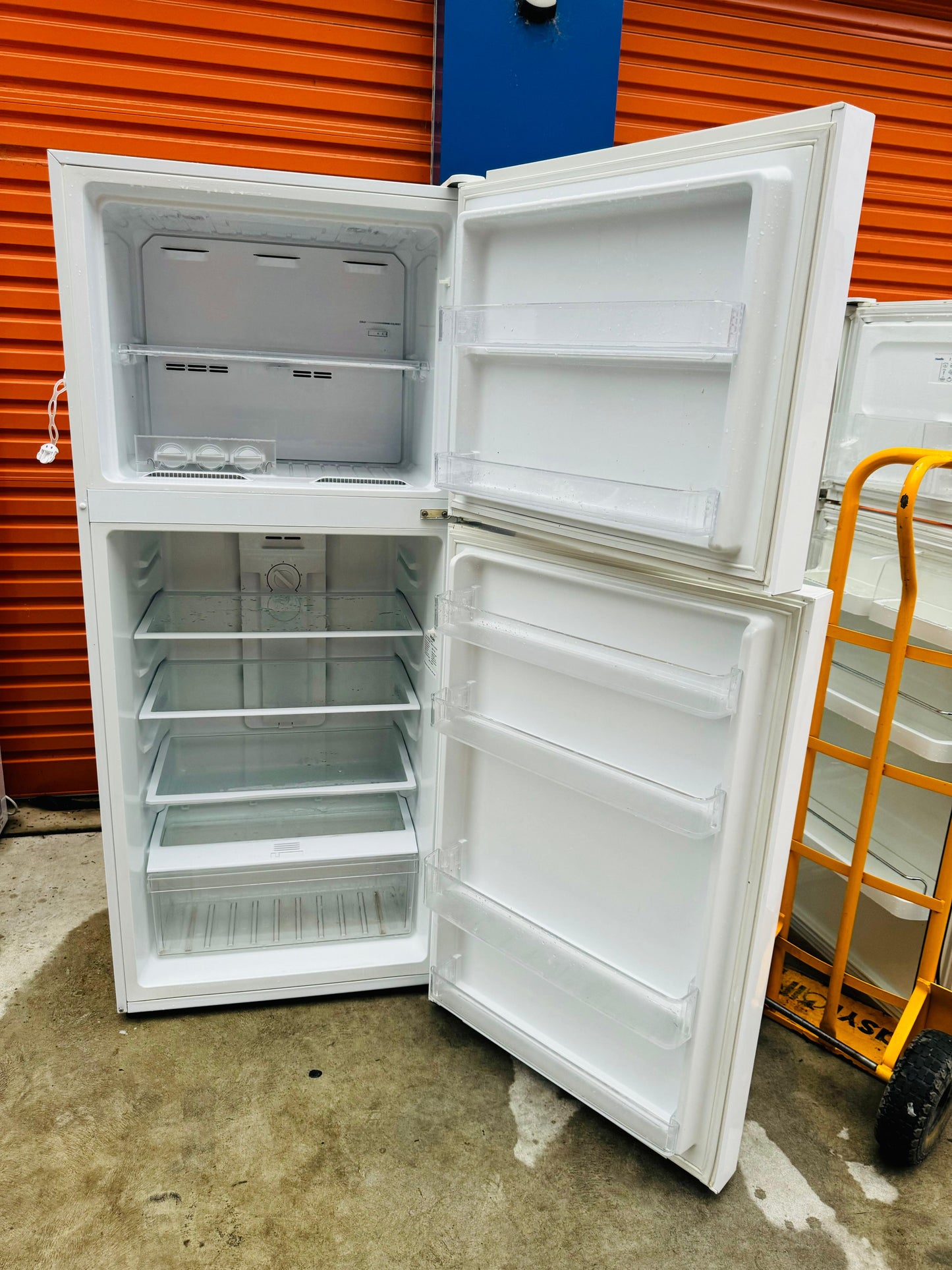 **HAIER 422 LITRES FRIDGE FREEZER**