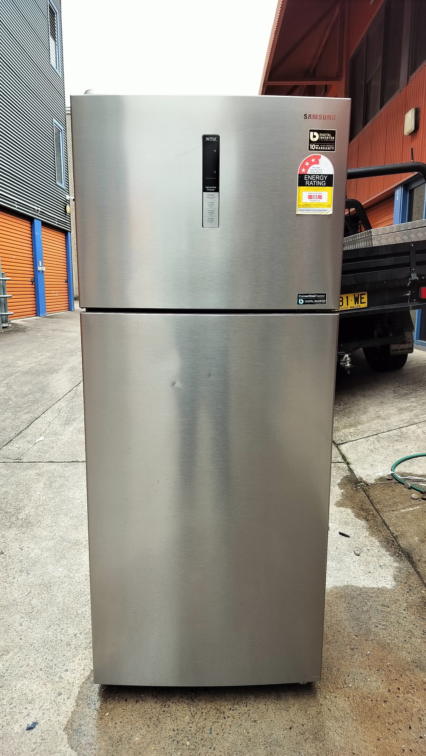 **SAMSUNG 466 FRIDGE FREEZER**