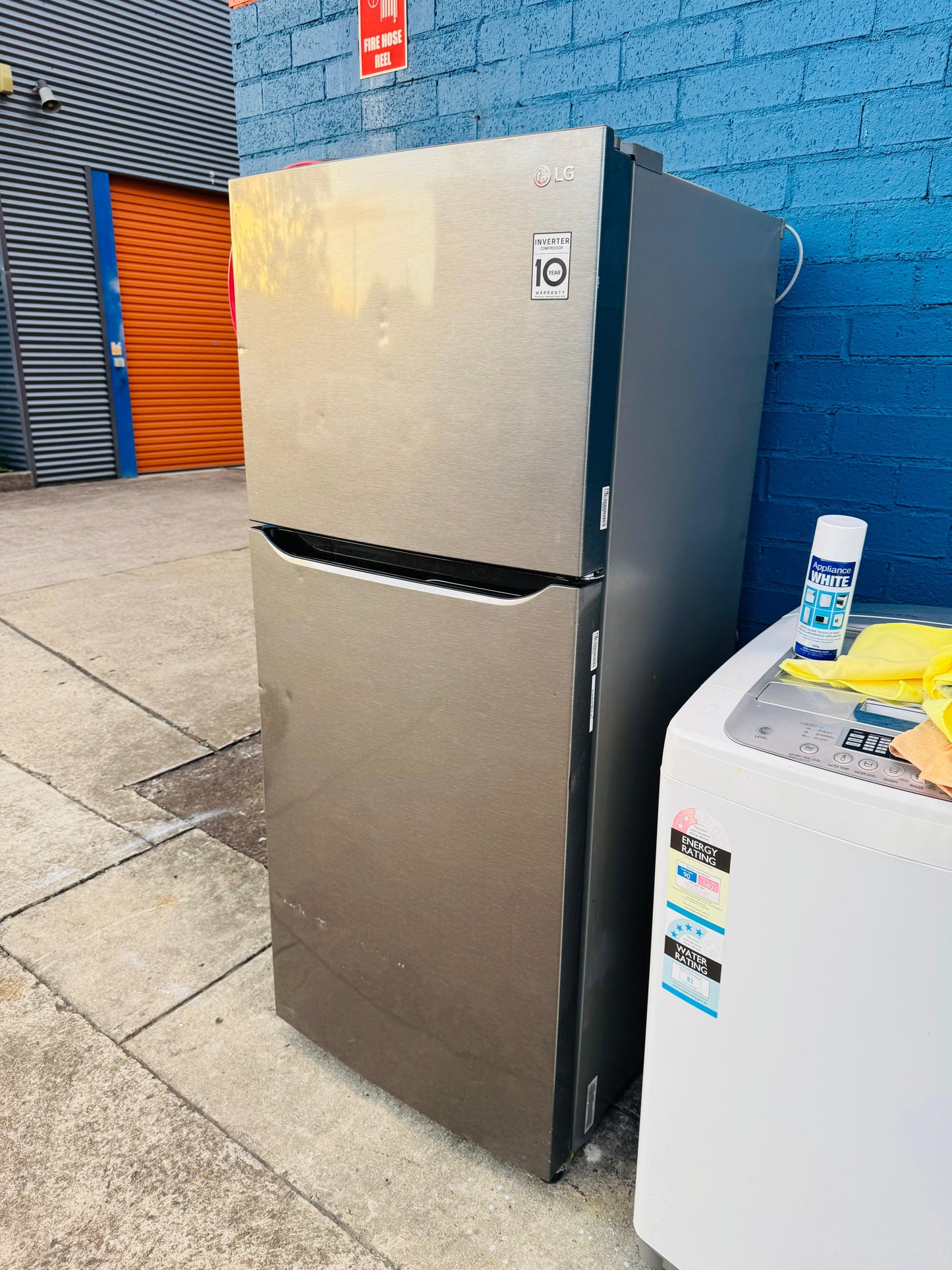 **LG 427 LITRES FRIDGE FREEZER**