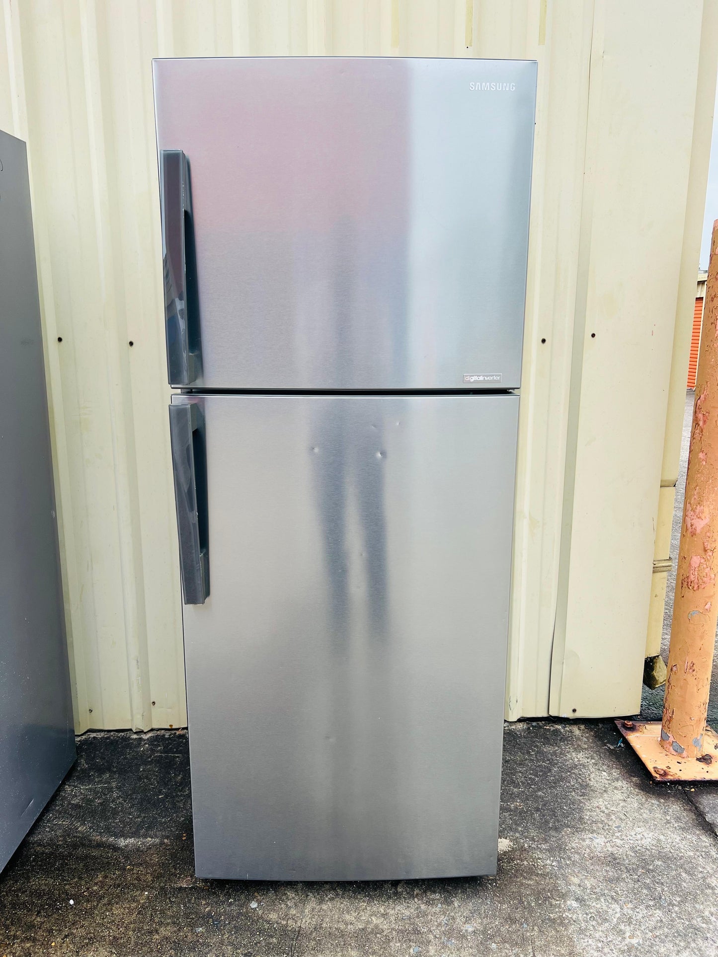 **SAMSUNG 393 LITRES FRIDGE FREEZER**