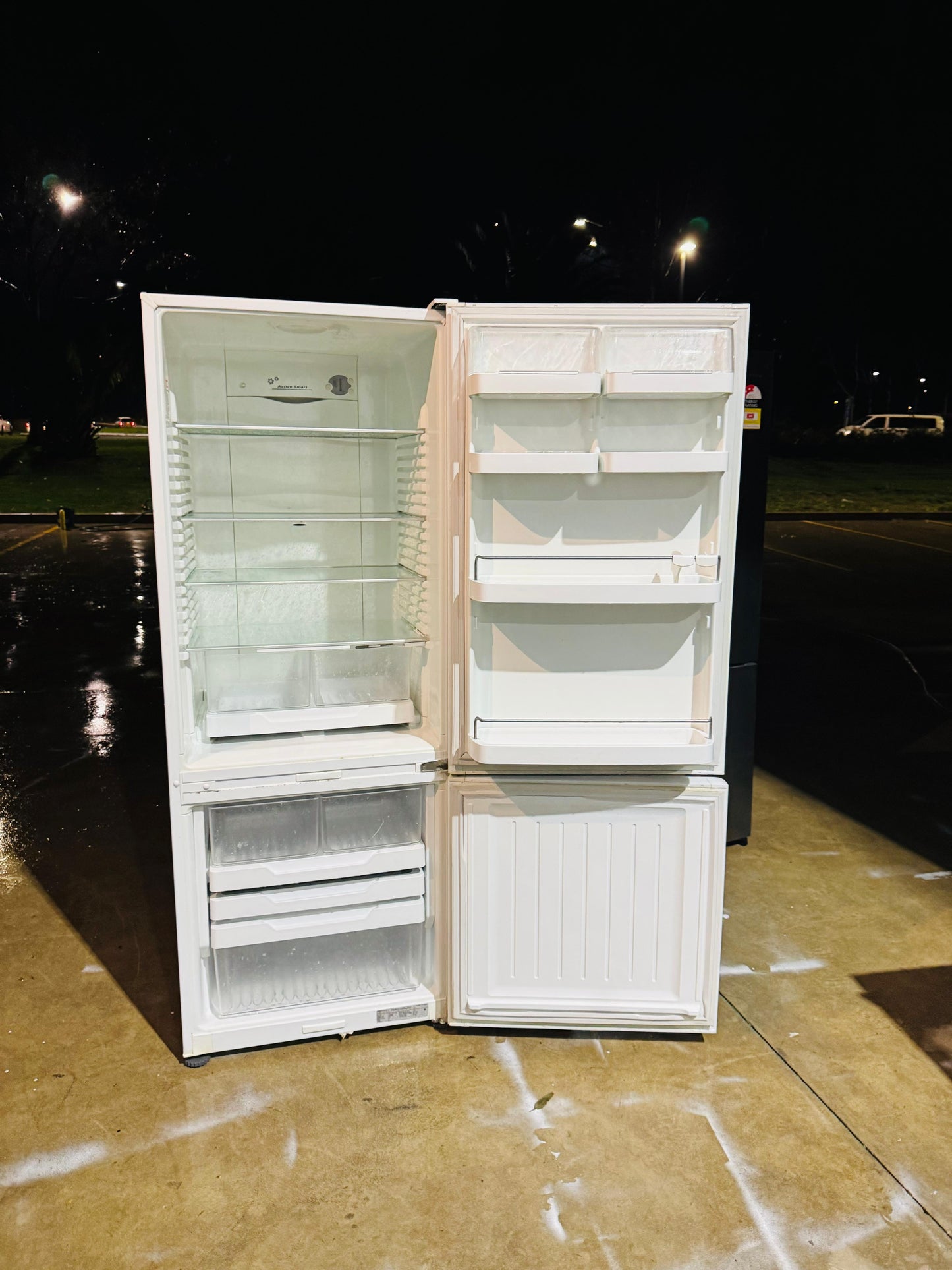 **FISHER & PAYKEL 403 LITRES FRIDGE FREEZER**